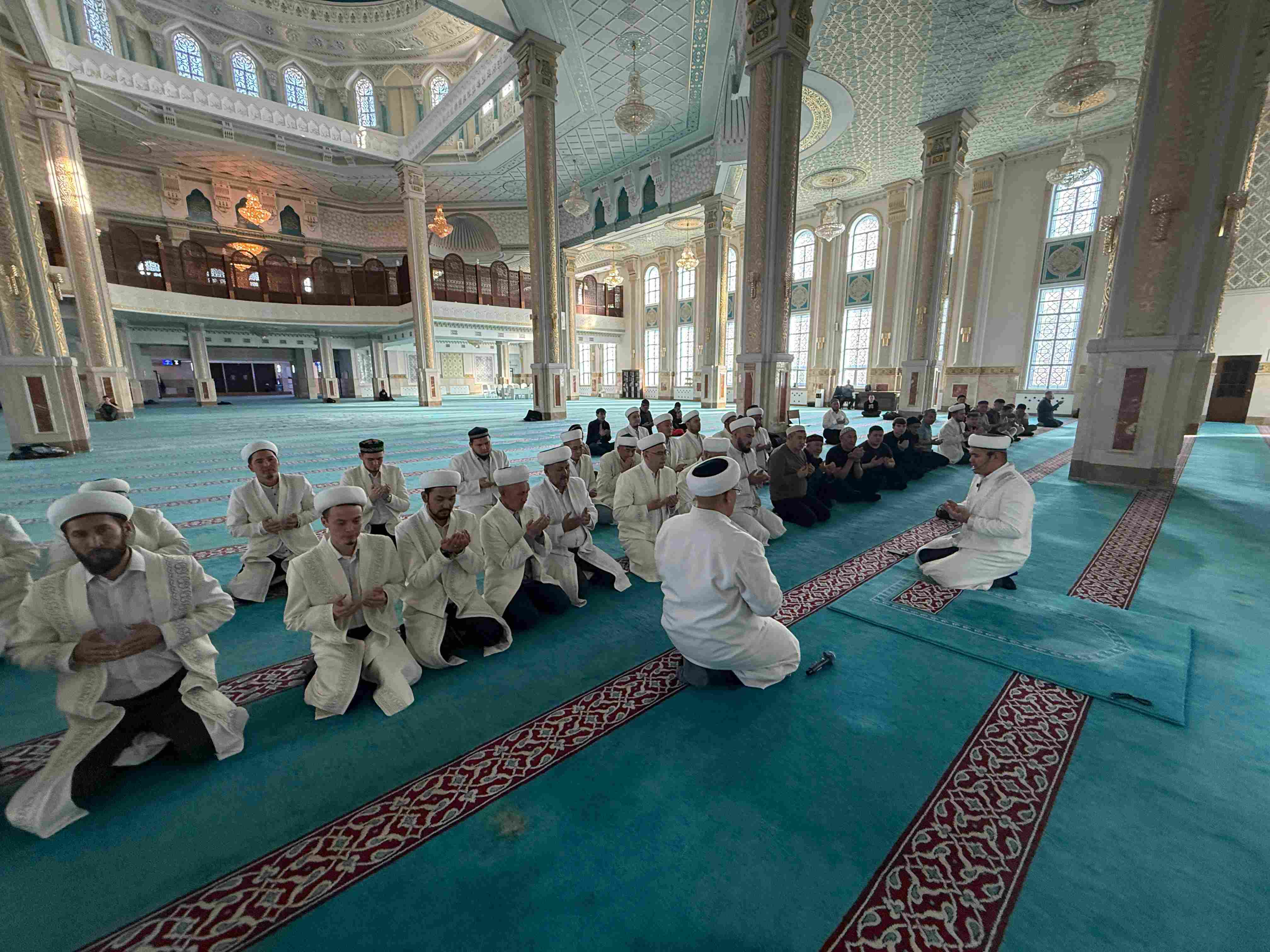 Қарағанды облысының имамдары Түркістан облысында өрттен қаза болған марқұмдарға Құран бағыштады