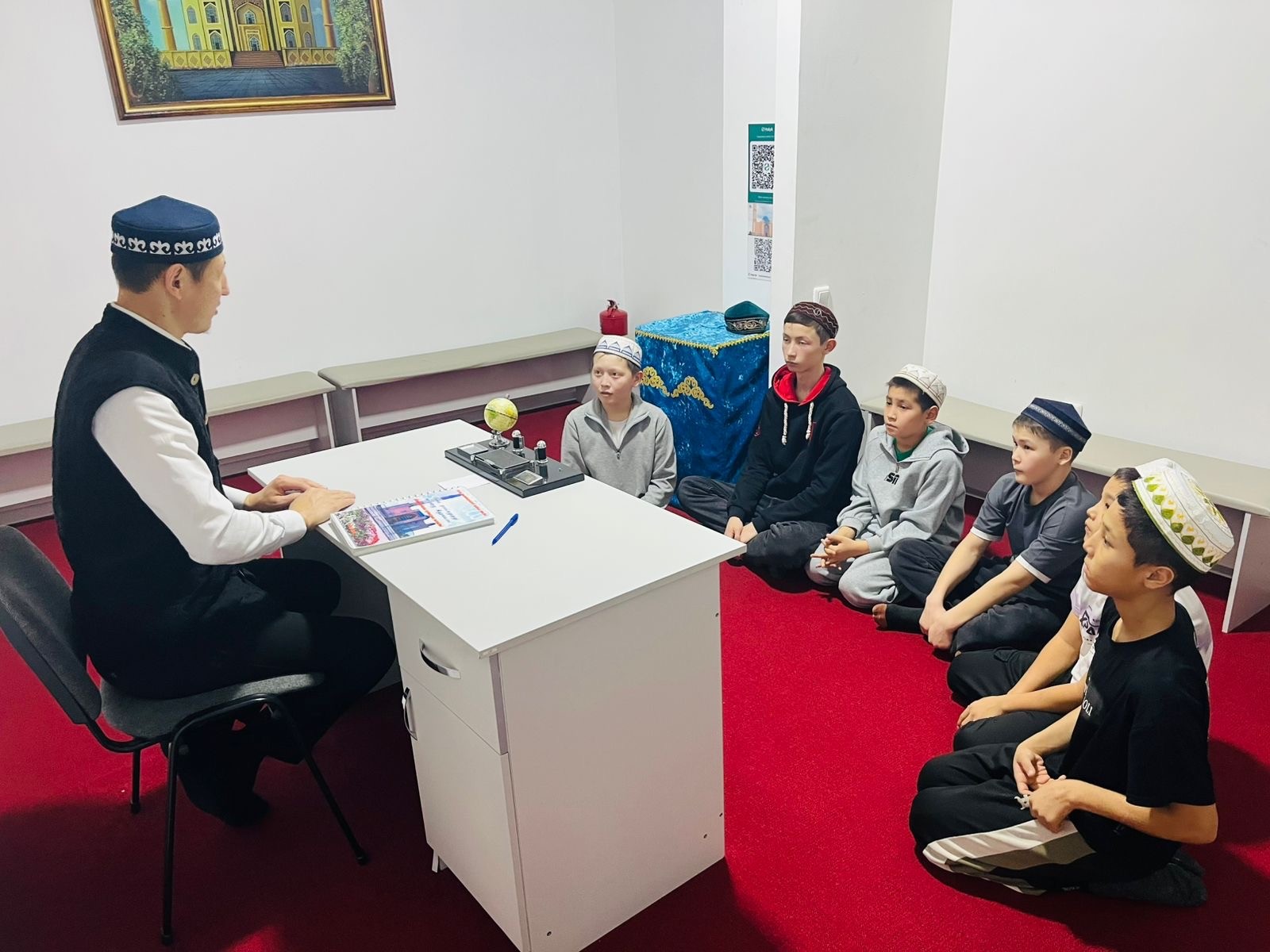 «Жастар руханият шамшырағы» тақырыбында насихат айтылды