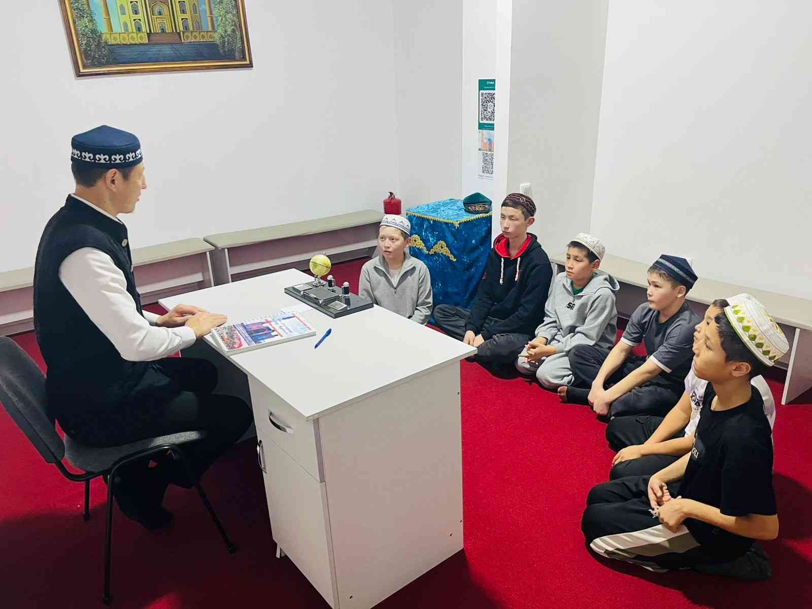 «Жастар руханият шамшырағы» тақырыбында насихат айтылды