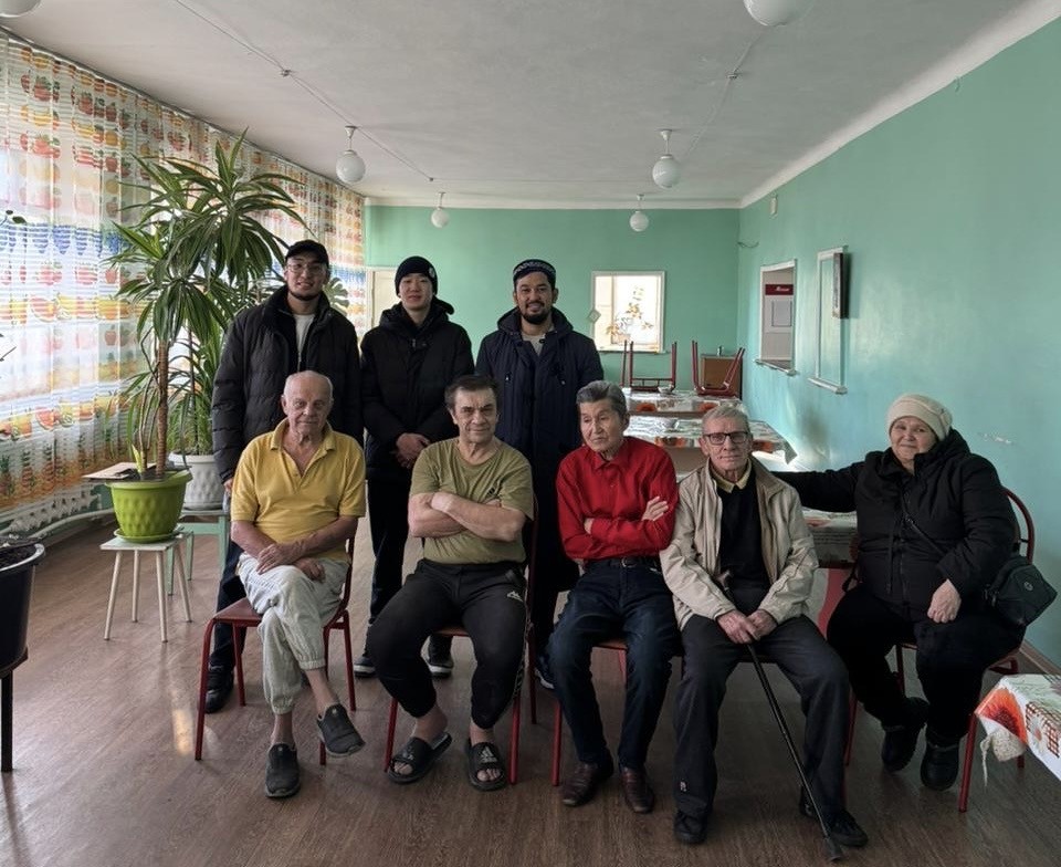 Саран қалалық мешіті «Намыс» қарттар үйіне зиярат жасады