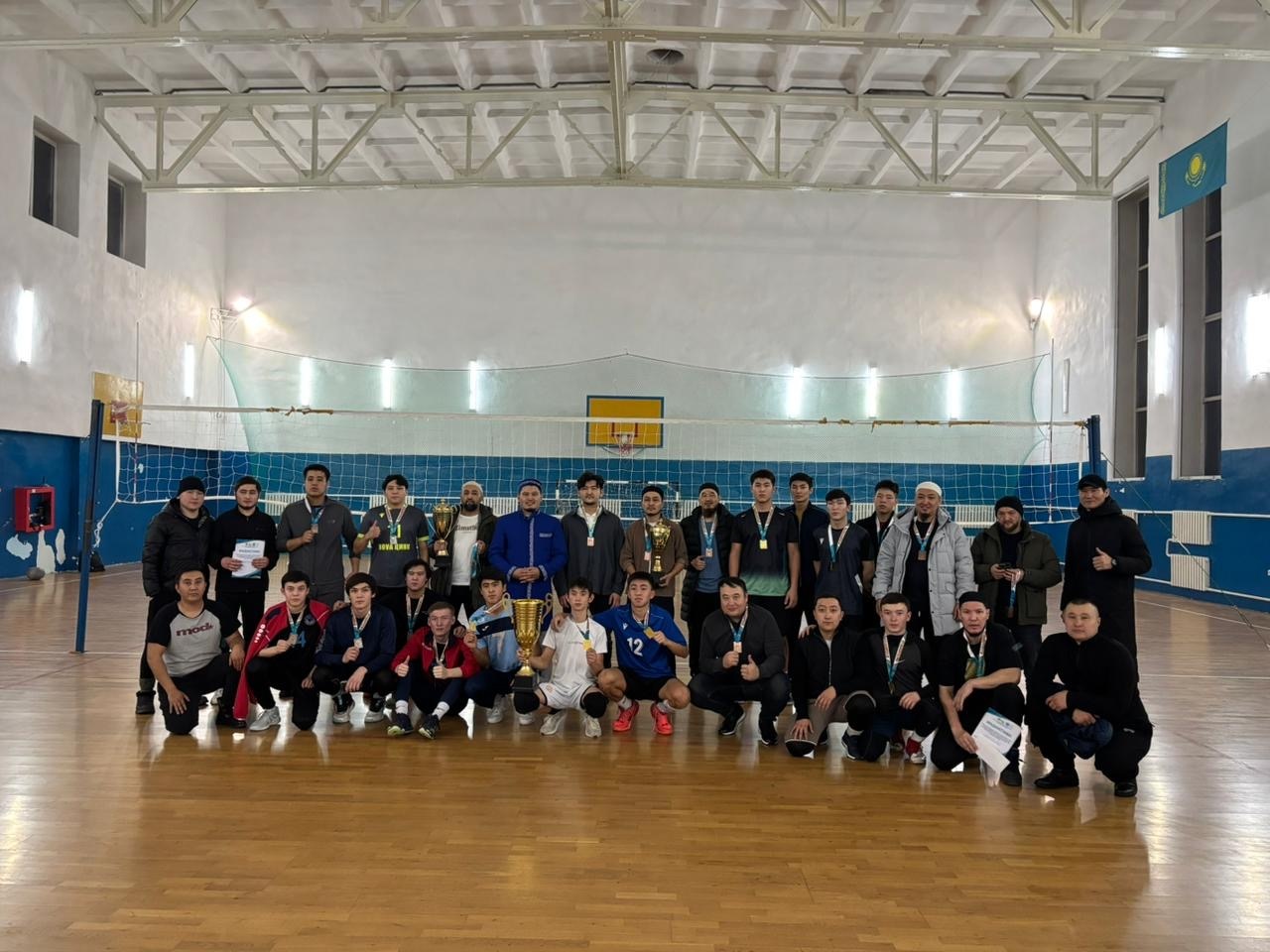Мешіт жамағаттары арасында волейболдан сайы өтті