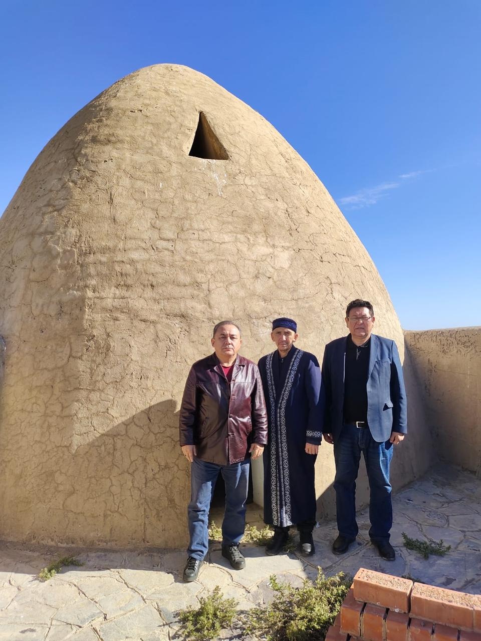 Құсбек қажы кесенесін зиярат етілді