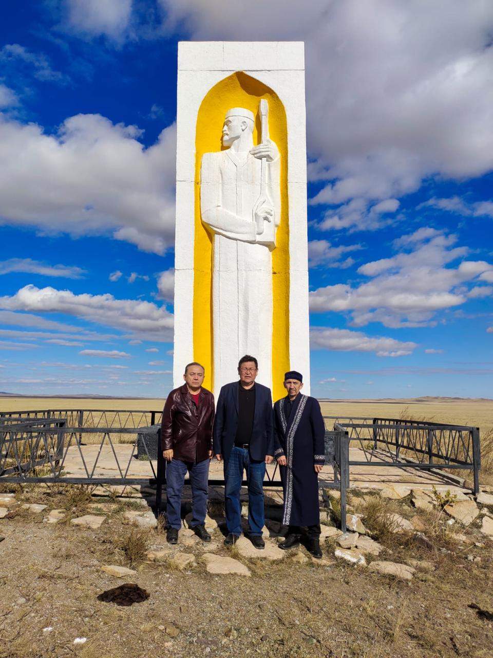 Тәттімбет Қазанғапұлы кесенесін зиярат етілді