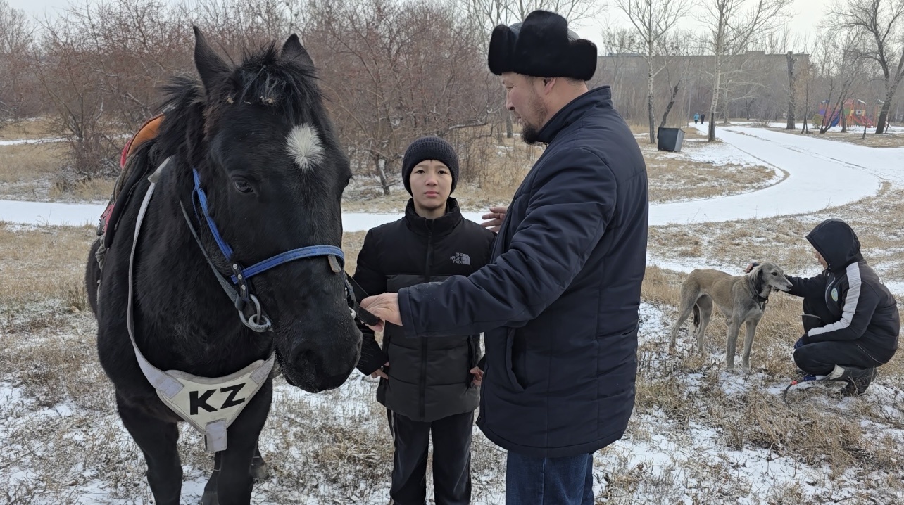Ер баланың ерлігі – әке мектебіндегі атқа мінуден басталады