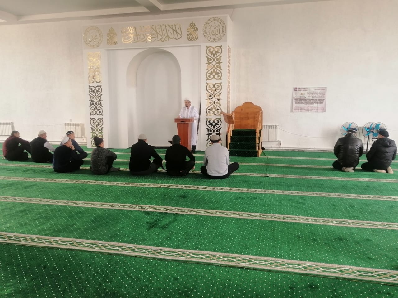 «Төлеутай ата» мешітінің имамы Приозерск қаласының жамағатымен кездесті