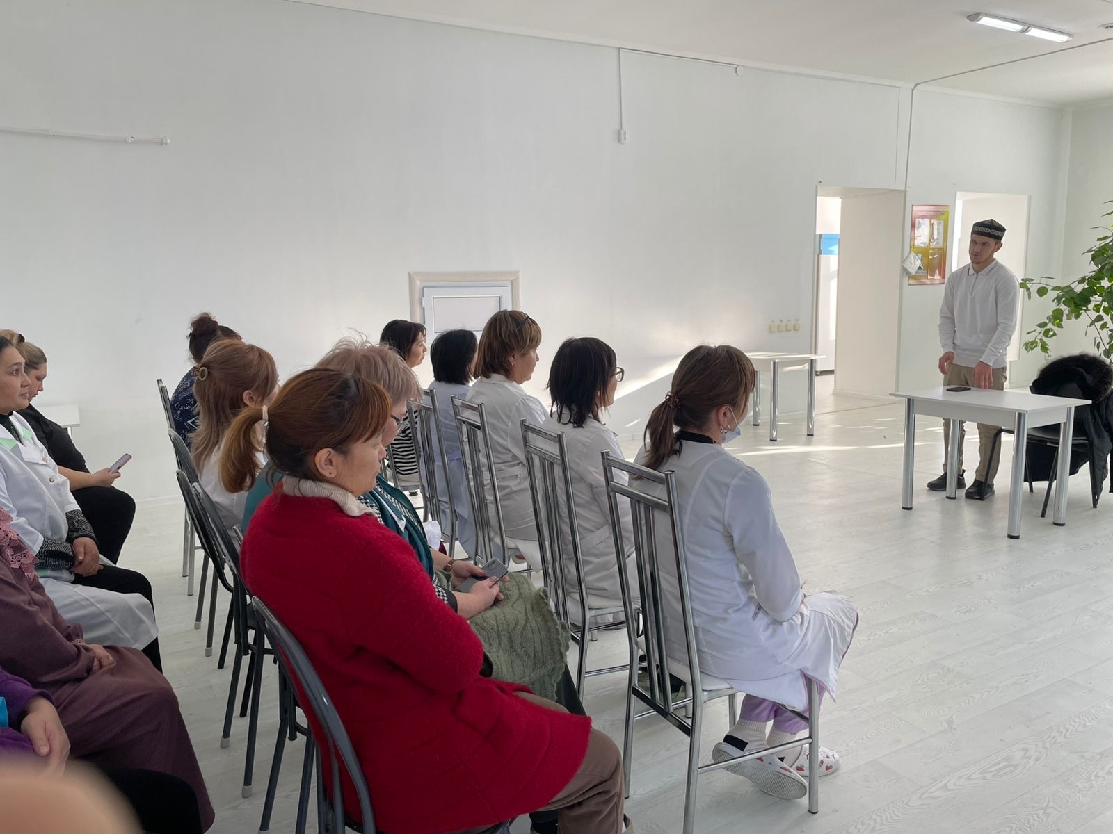 Қарттар үйінде насихат айтылды