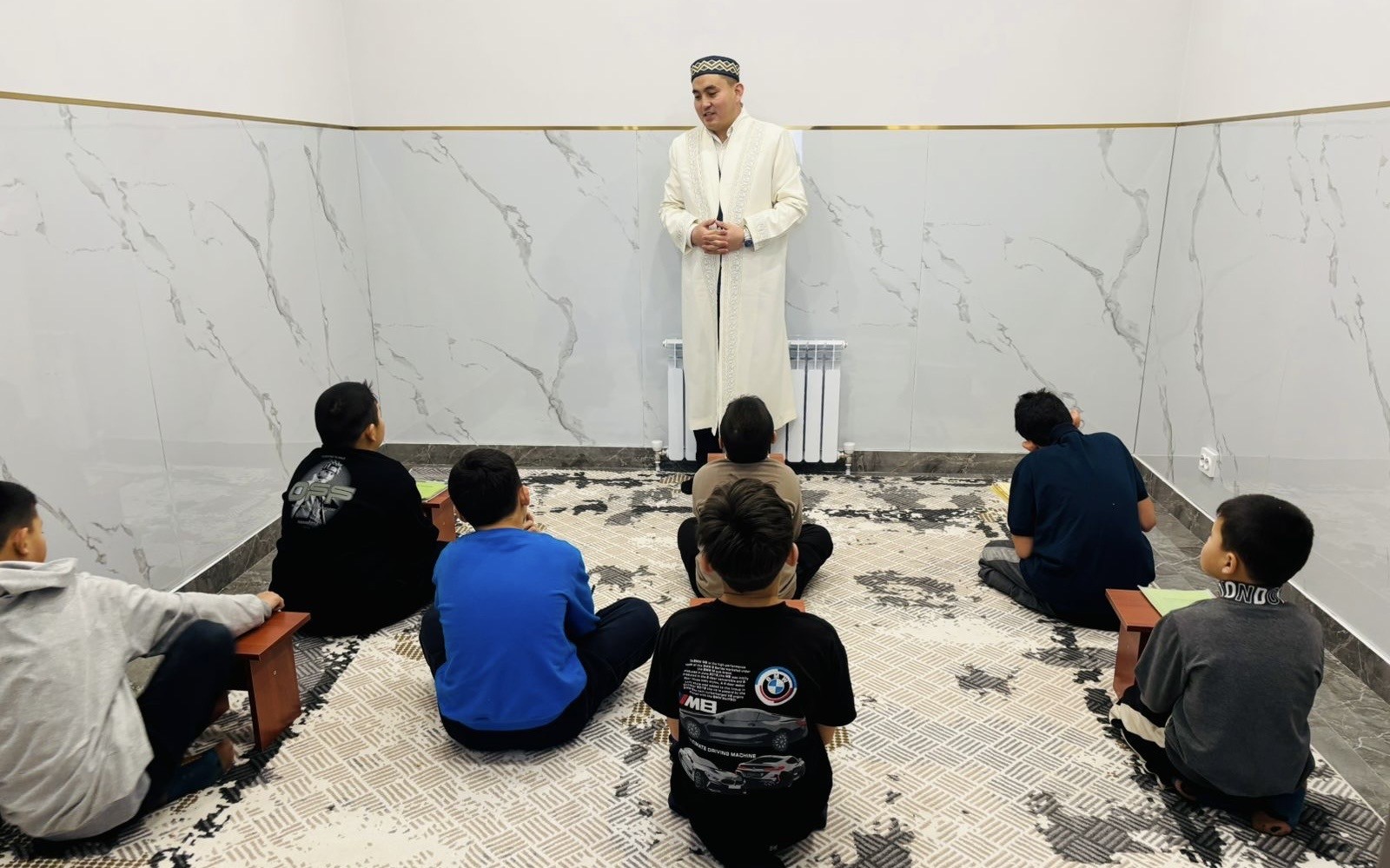 «Ғыйзат қажы» мешітінде «Жастар және Отан» тақырыбында жастармен кездесу өтті