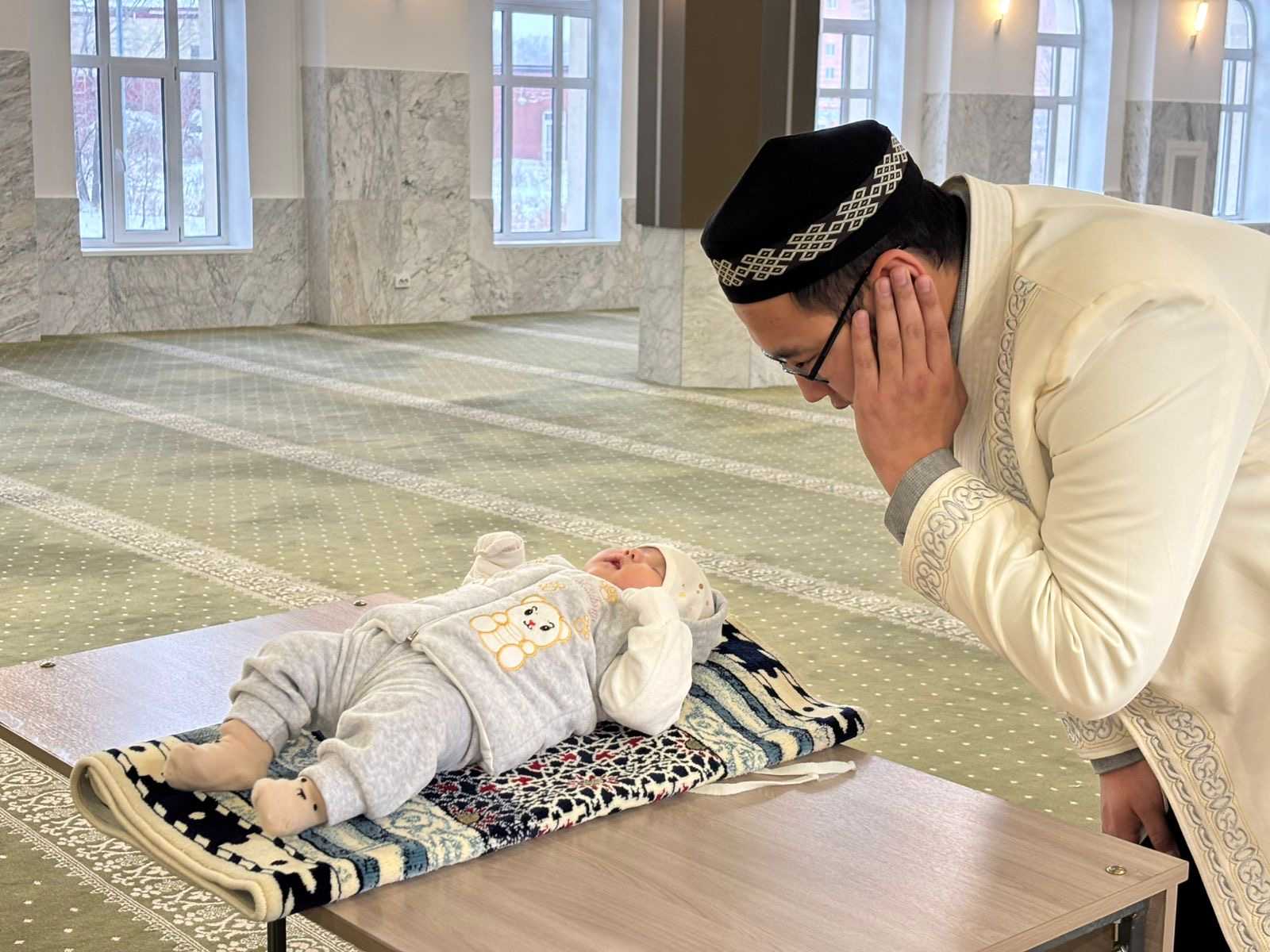 «Әл-Ғаффар» мешітінде дәстүрлі азан шақырып ат қою рәсімі өтті