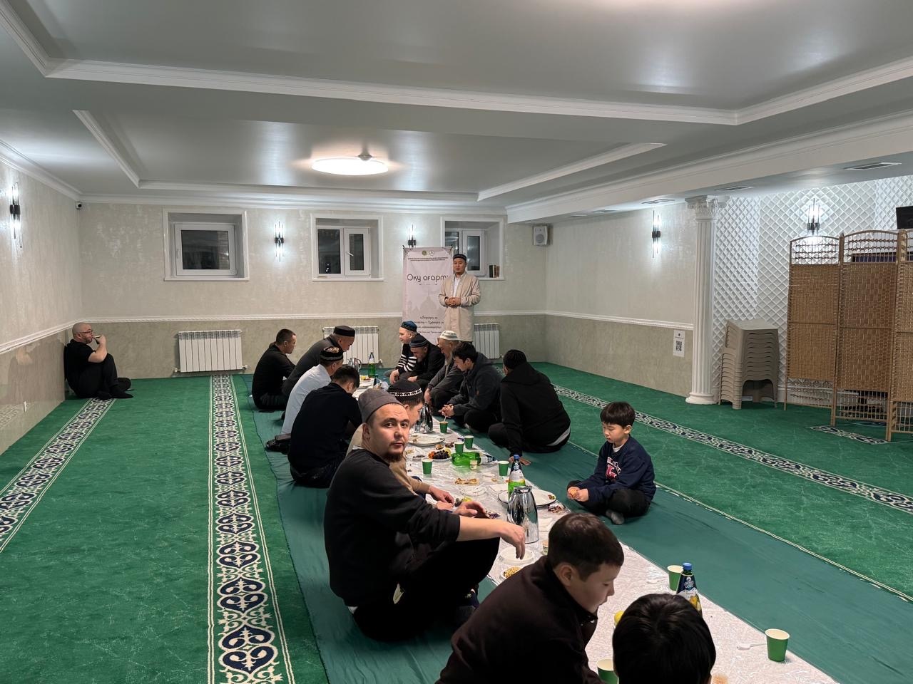 «Ар-Рахман» мешітінде  «Тәфәккур» тақырыбында рухани дастархан өтті