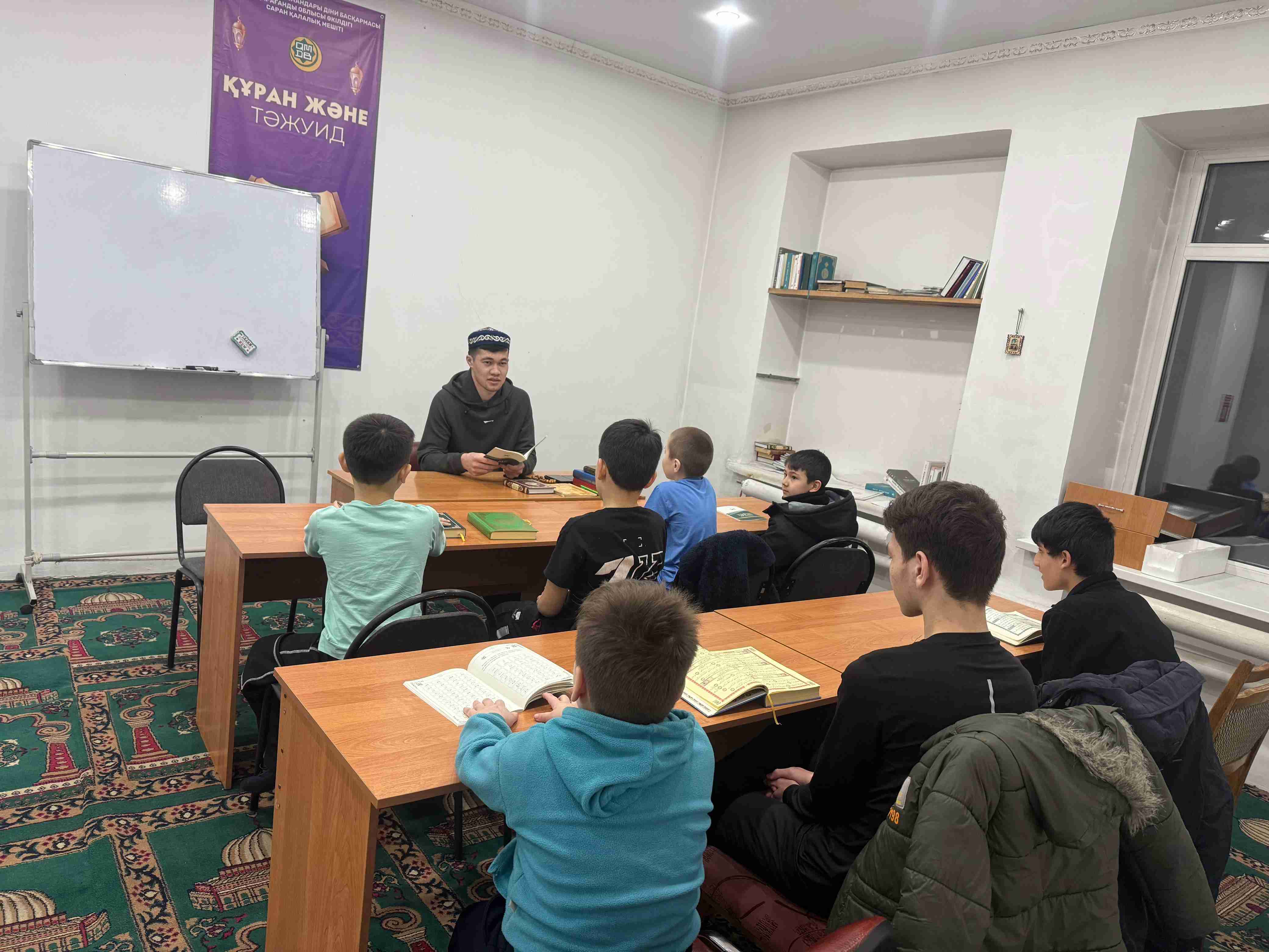 Саран қалалық мешітінде «Жастар және жасанды интеллект» тақырыбында семинар өтті
