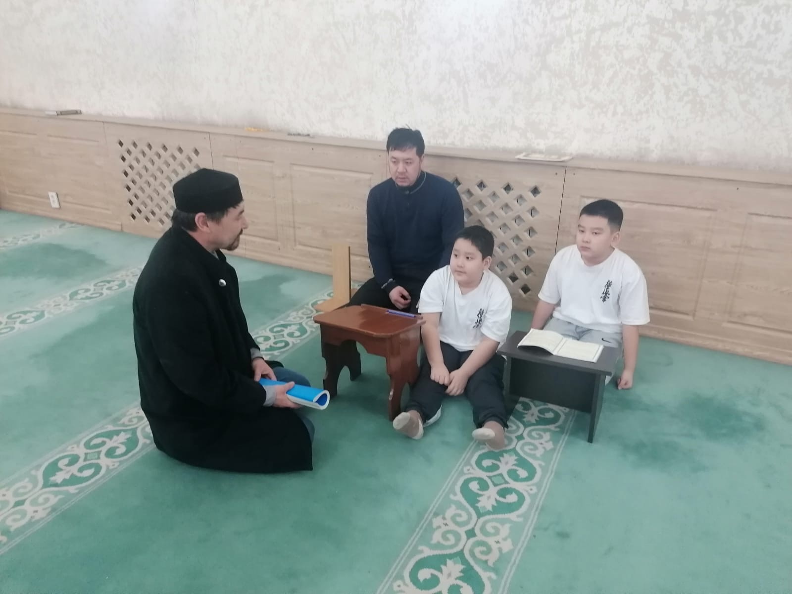 Қарағанды қалалық «Хазірет Али» мешітінде жеткіншектерге насихат өткізілді
