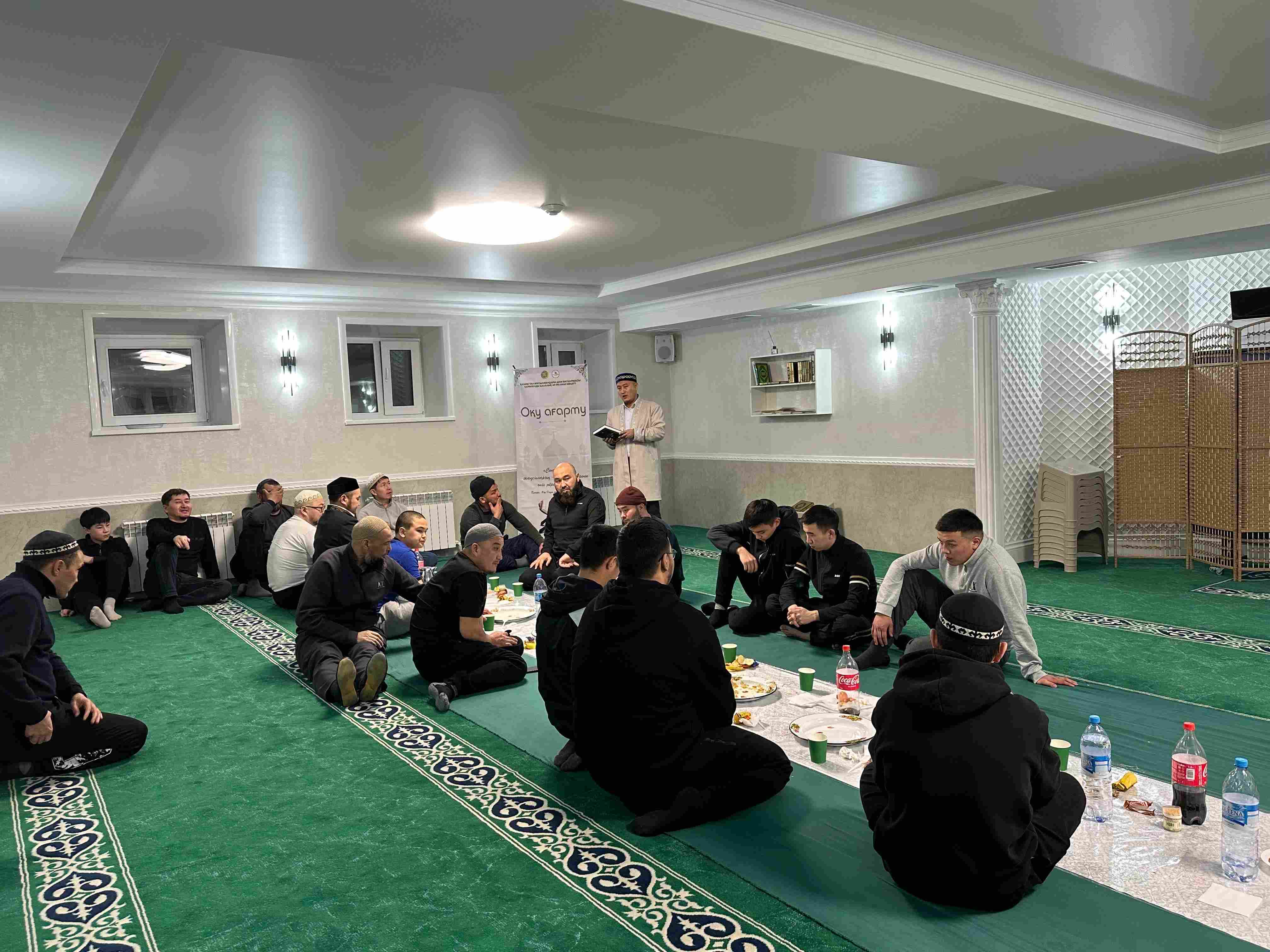 Қарағанды қалалық «Ар-Рахман» мешітінде «Бір айда бір кітап» жобасы аясында оқу дәрістері өтті