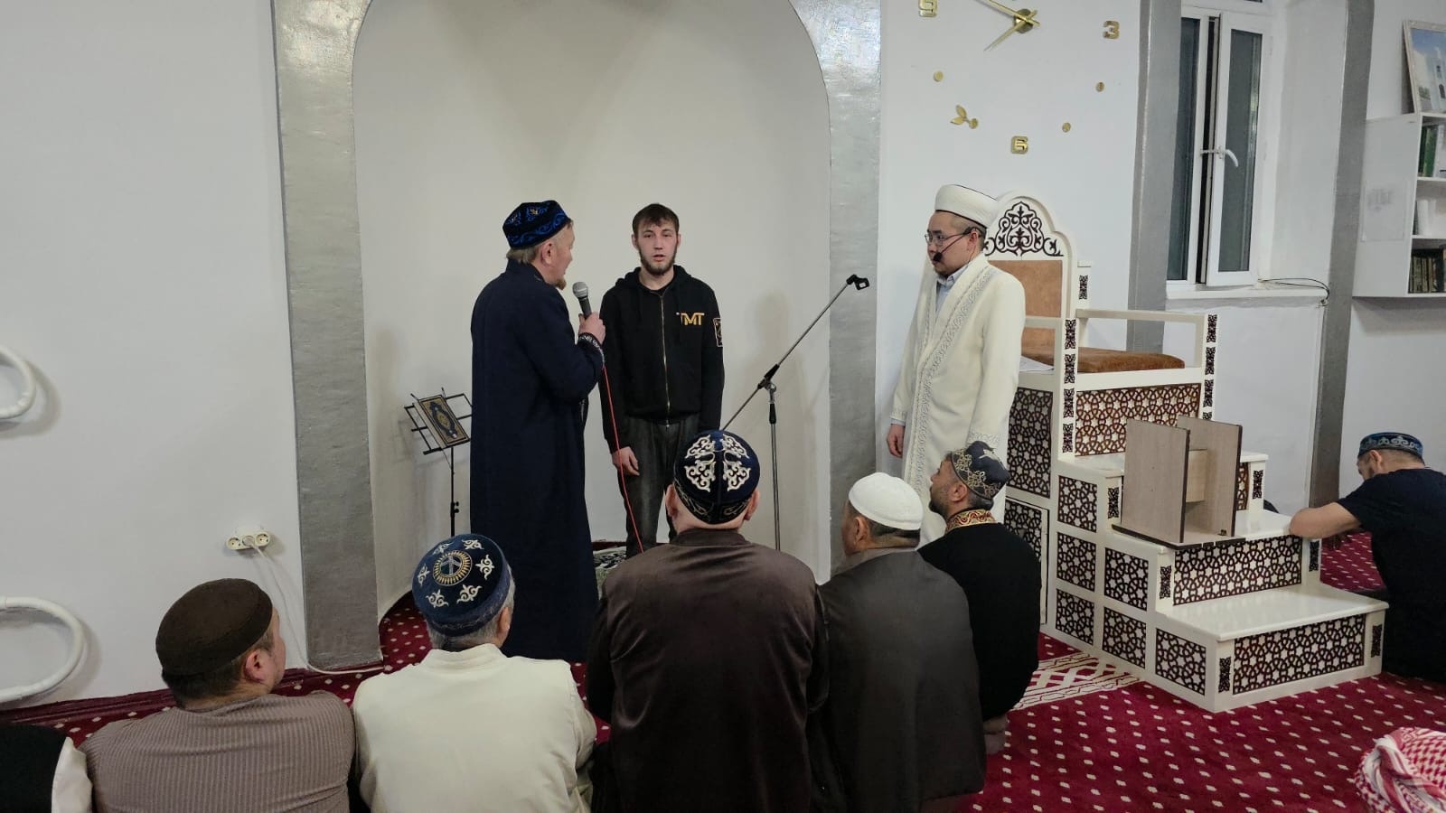 «Нұр» мешітінде Рамазанның алғашқы күні өзге ұлт өкілі мұсылман атанды.