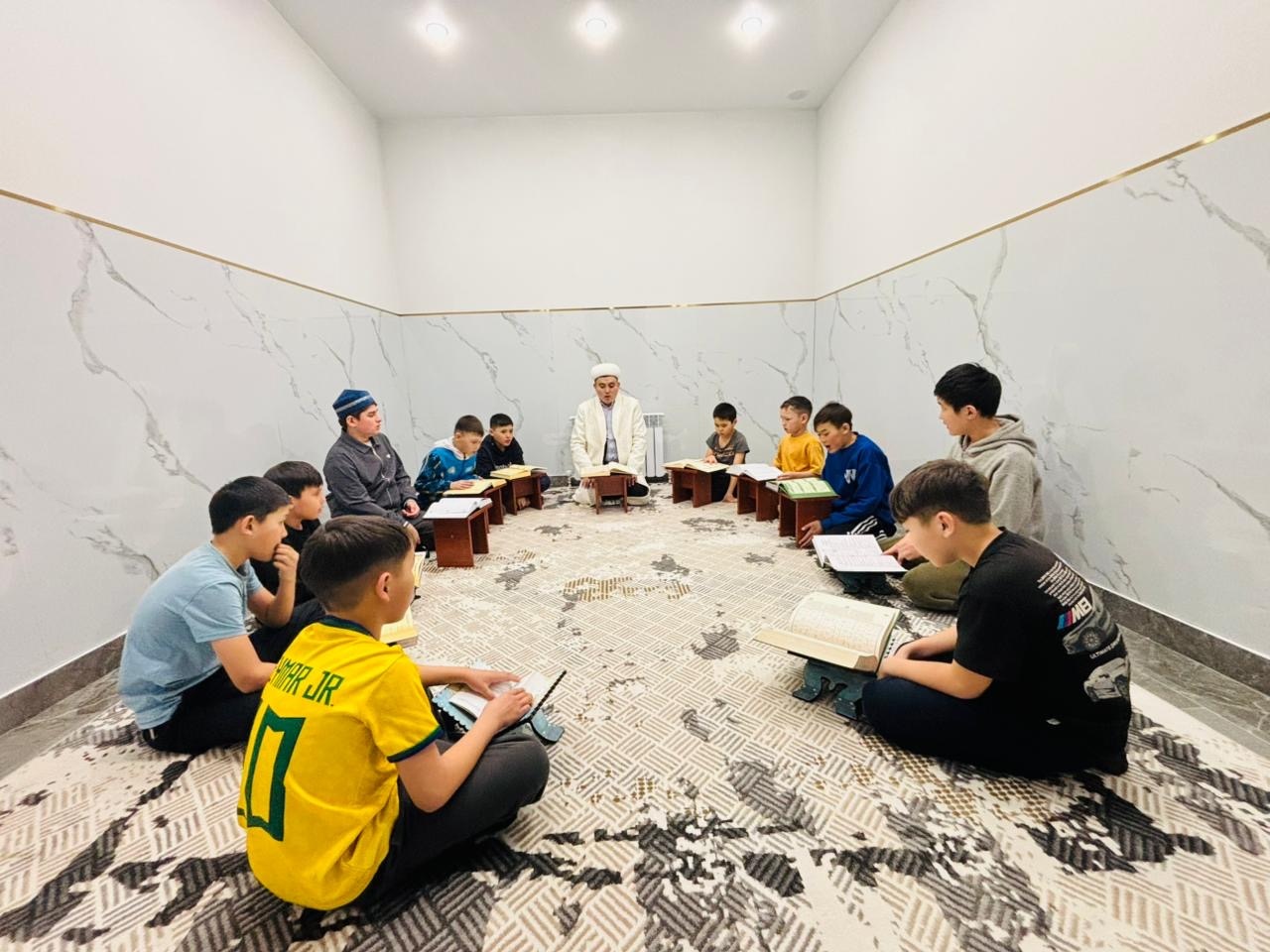 Байқадам ауылында жастарға арналған Құран оқу курстары өтуде