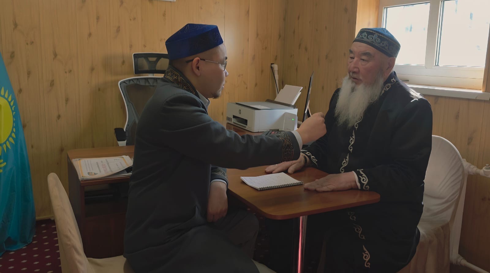 1 наурыз – Алғыс айту күніне орай «Нұр» мешітінің аталар мектебімен сұхбат ұйымдастырылды