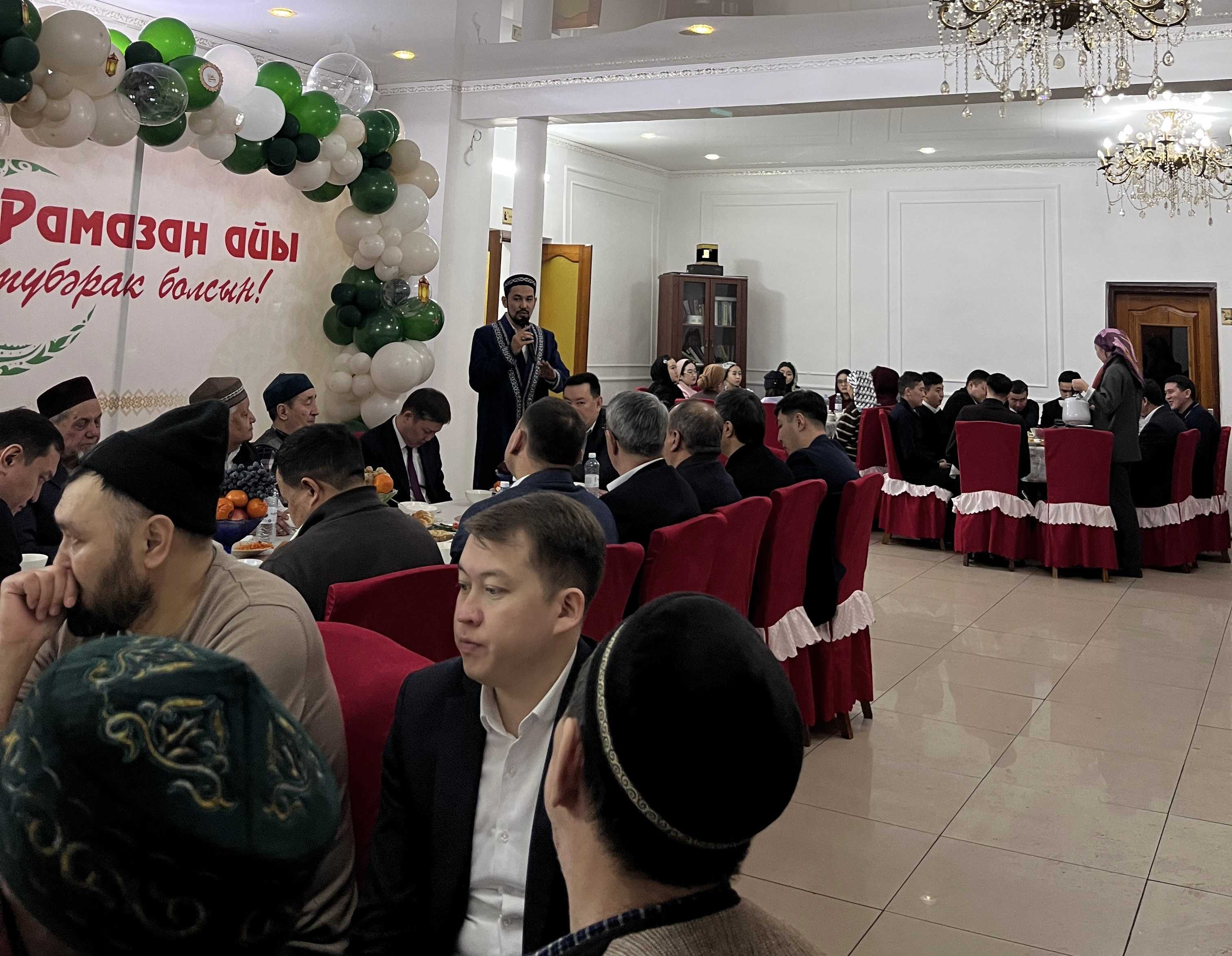 Саран қалалық мешітінде қала әкімі жамағатқа ауызашар берді