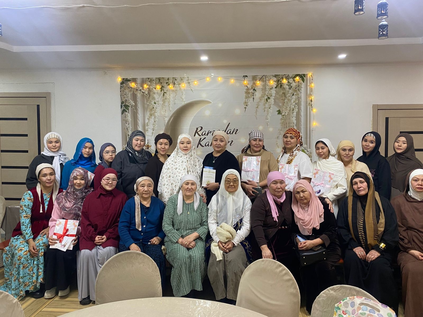 «Нұр» мешітінде әйел-қыздарға арналған рухани ауызашар кеші өтті.