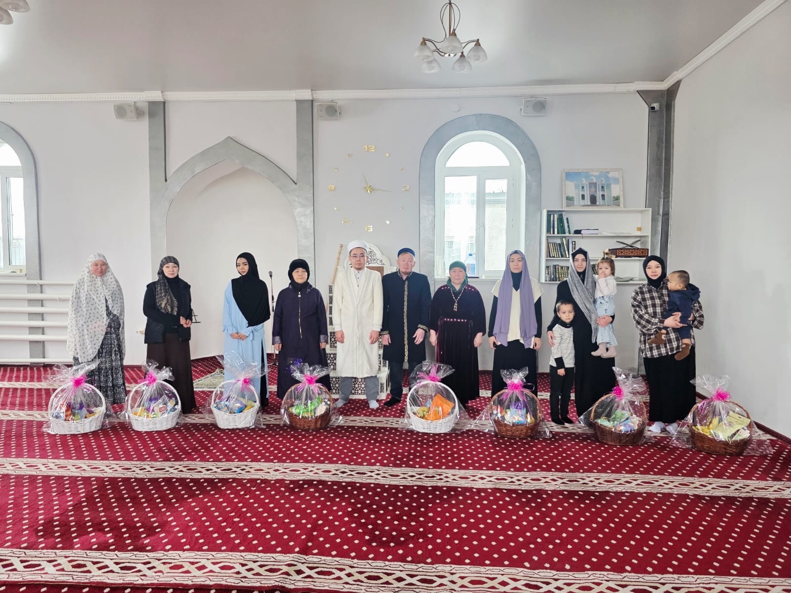 «Нұр» мешітінде «Көршіңе қуаныш сыйла» қайырымдылық акциясы өтті.