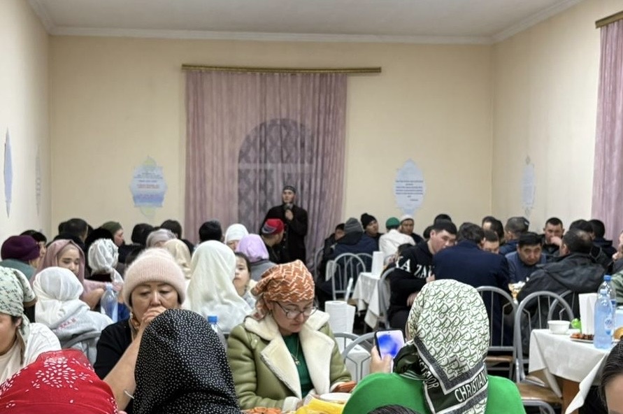 Шетте жастарға жат ағымның зияндары жайында насихат айтылды