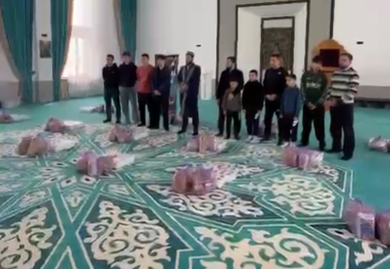 Осакаровка ауданында 50 отбасыға «Рамазан сыйы» таратылды