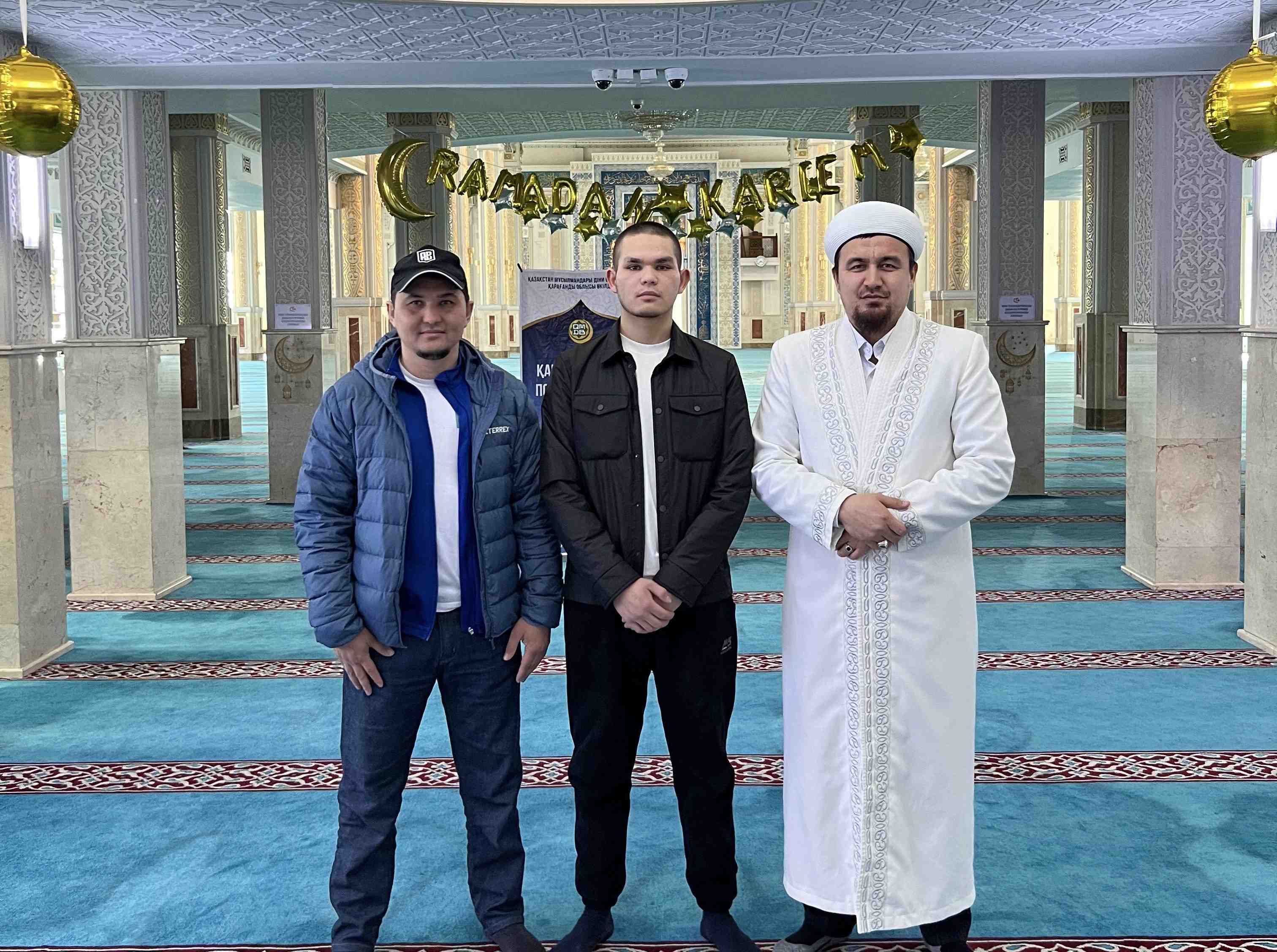 Қасиетті Қадір кешінде мұсылман атанды