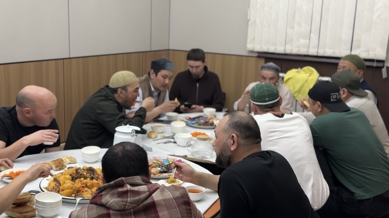 «Төлеутай ата» мешіті жамағатына ауызашар берілді