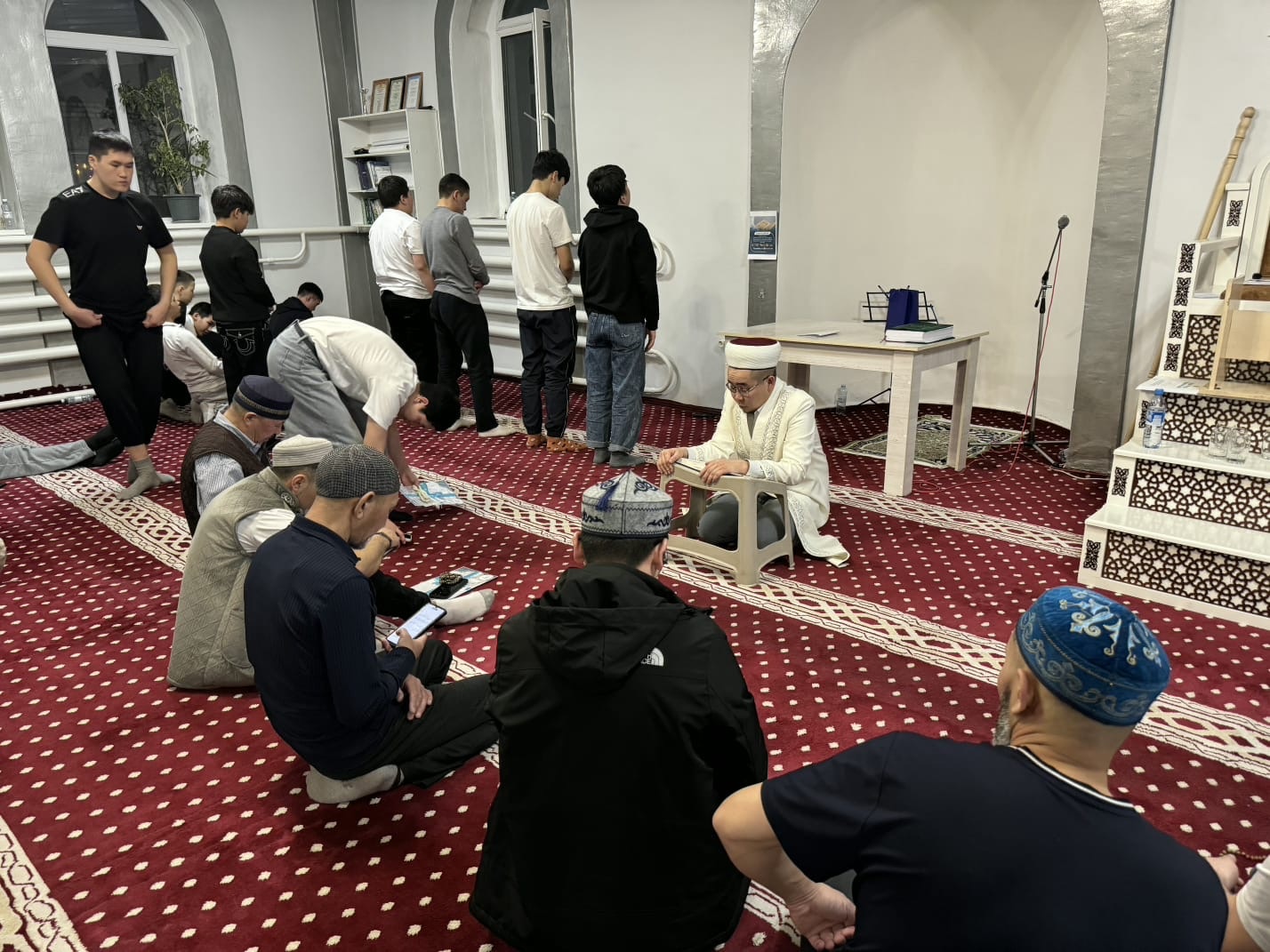 «Нұр» мешітінде «Мүлік» сүресі оқылып, марқұмдарға дұға жасалды