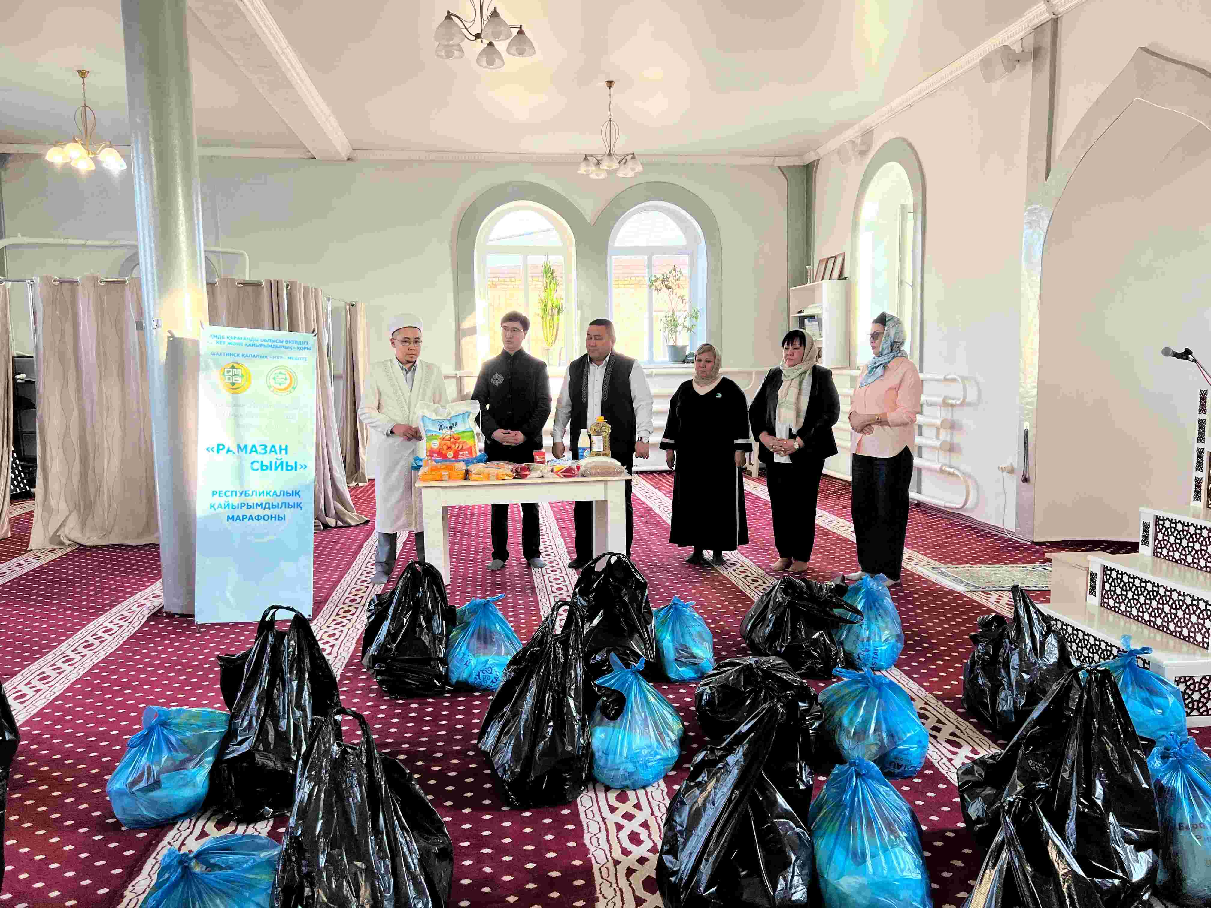 Шахтинск қалалық «Нұр» мешітінде «Рамазан сыйы» атты қайырымдылық марафоны өтті