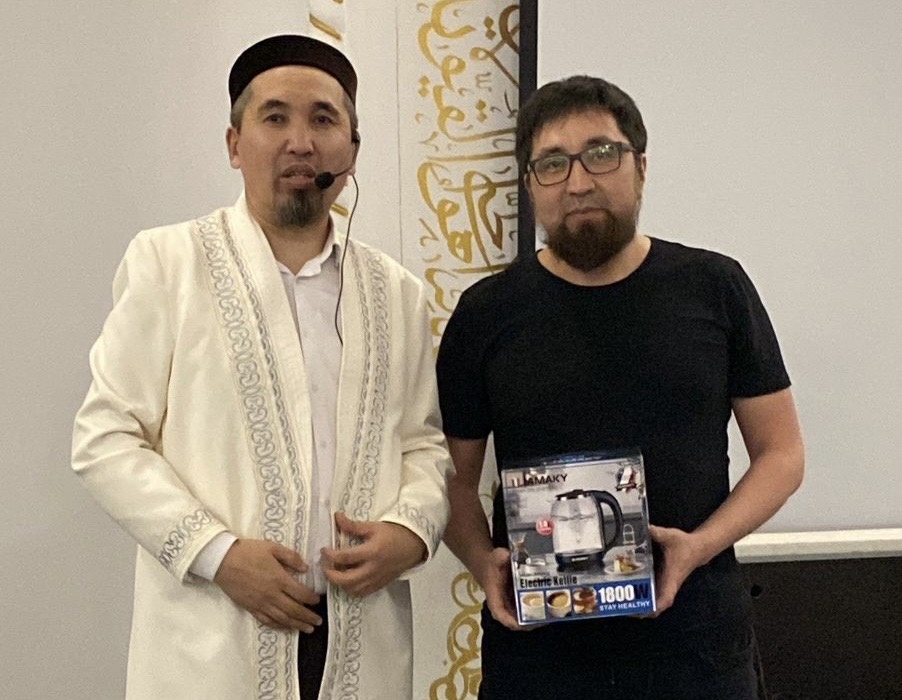 «Қажыбай қажы» мешітінің жамағаттары марапатталды