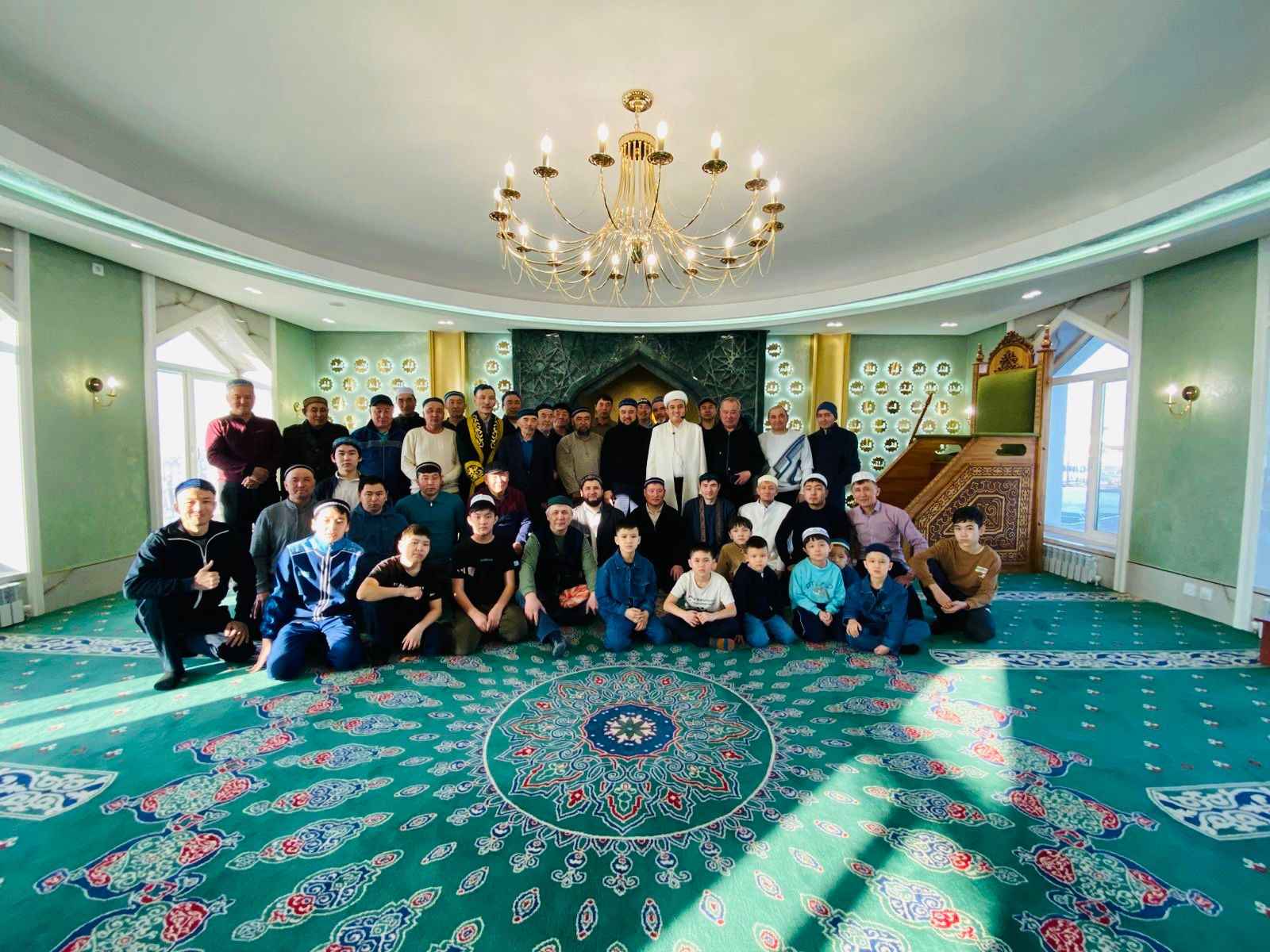 «Ғыйзат қажы» мешітінде Ораза Айт намазы оқылды