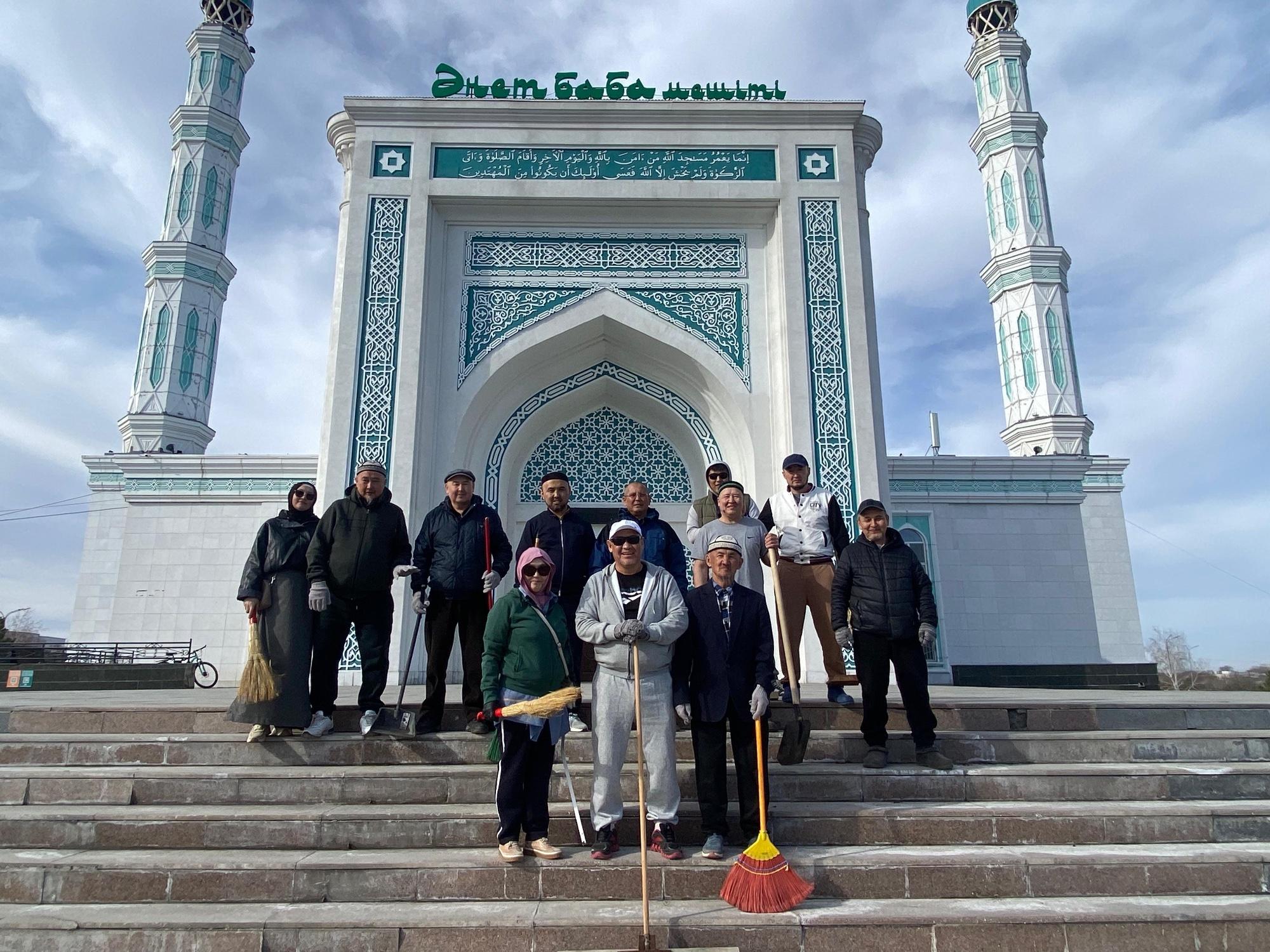 «ӘНЕТ БАБА» МЕШІТІНДЕ СЕНБІЛІК ЖҰМЫСТАРЫ ЖҮРГІЗІЛДІ