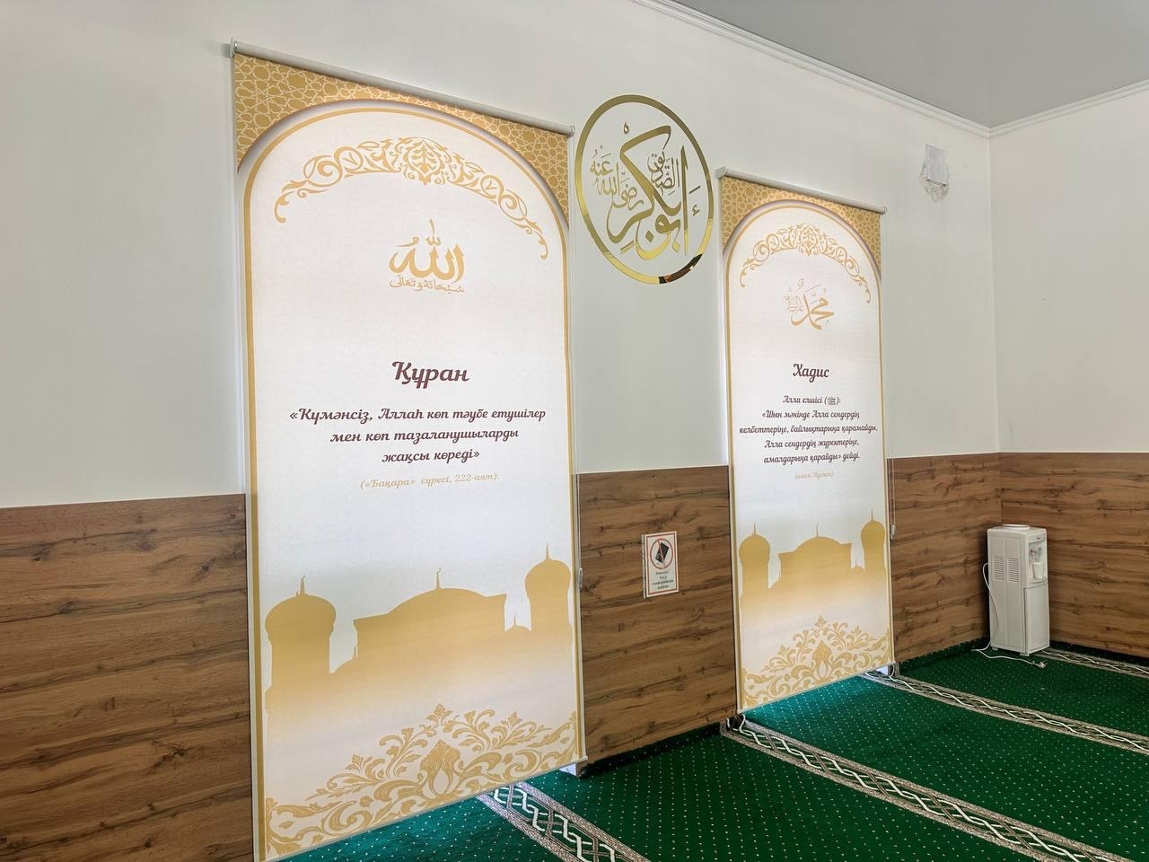 «Төле би» мешітінде заманауи жалюзилер орнатылды