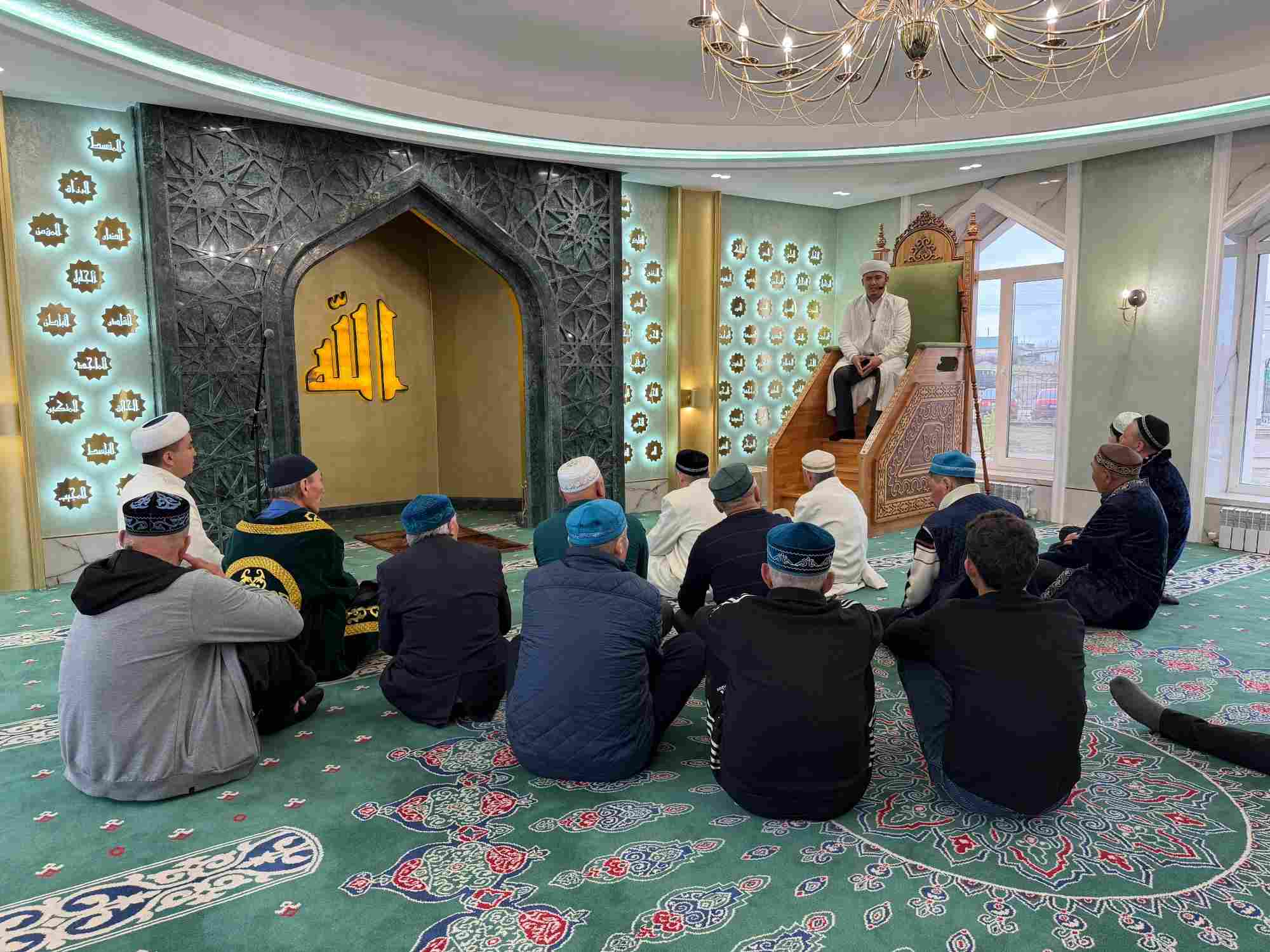 ОБЛЫС БАС ИМАМЫ БАЙҚАДАМ АУЫЛДЫҚ«ҒЫЙЗАТ ҚАЖЫ» МЕШІТІНДЕ ЖҰМА УАҒЫЗЫН АЙТТЫ