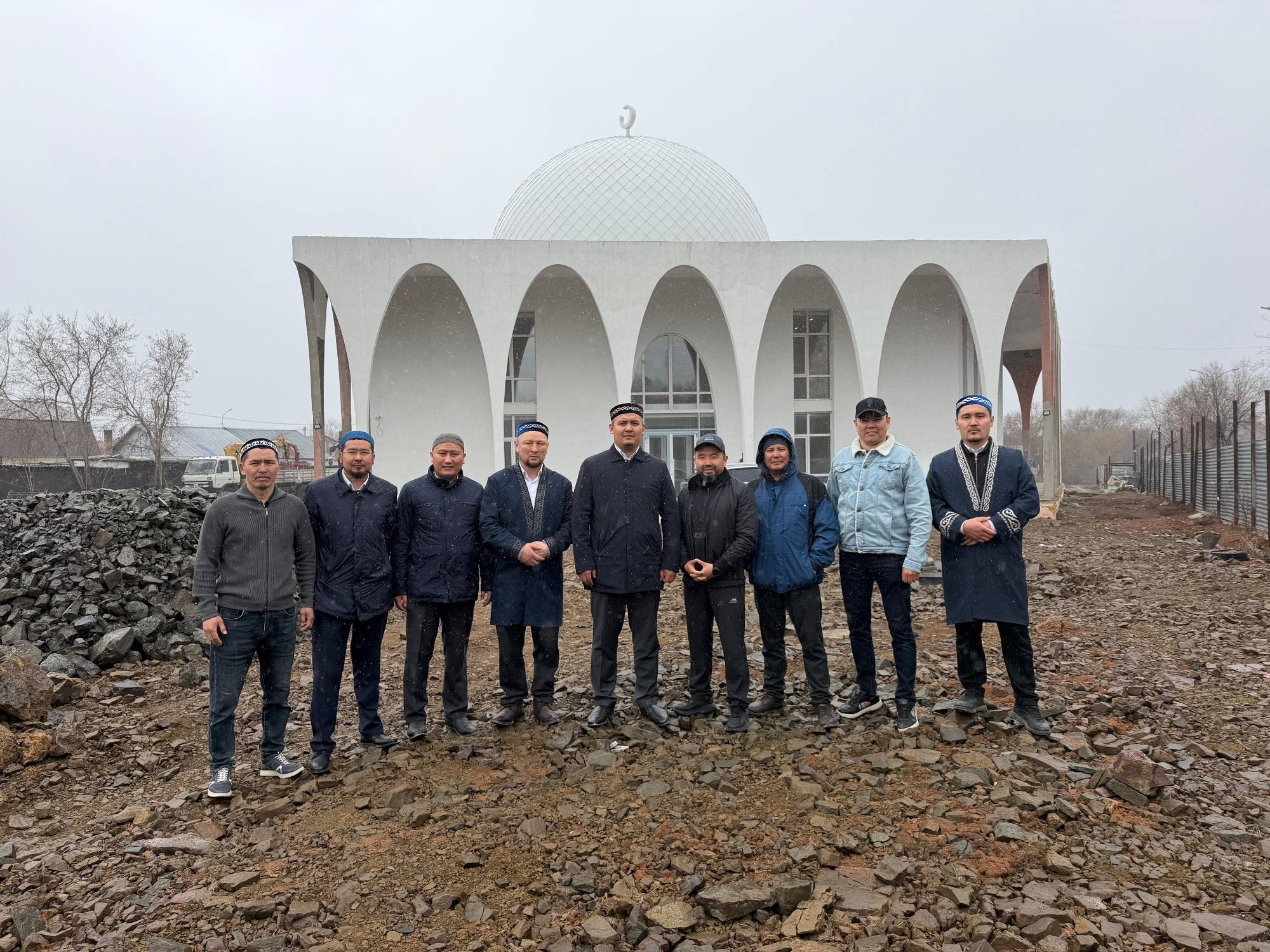 ОБЛЫС БАС ИМАМЫ ҚАРАҒАНДЫ ҚАЛАСЫНДАҒЫ ЖАҢА МЕШІТТІҢ ҚҰРЫЛЫСЫМЕН ТАНЫСТЫ