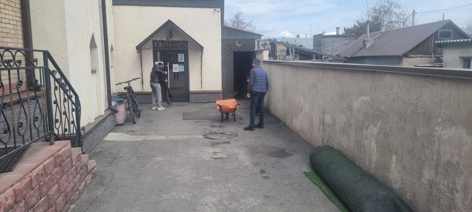 «Хазрет Али» мешітінде тазалық жұмыстары жүргізілді