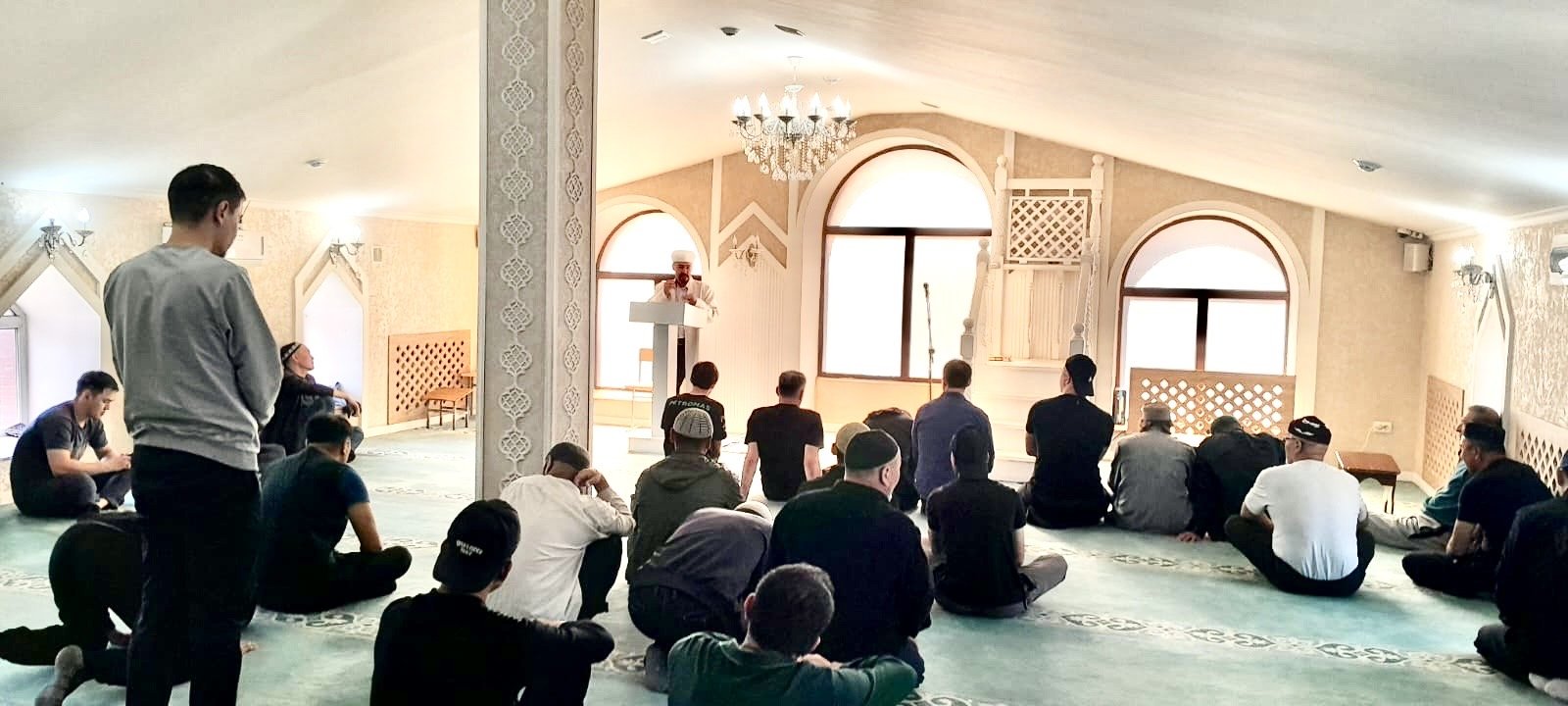 «Хазірет Али» мешітінде «Жастар әдебі» тақырыбы насихатталды