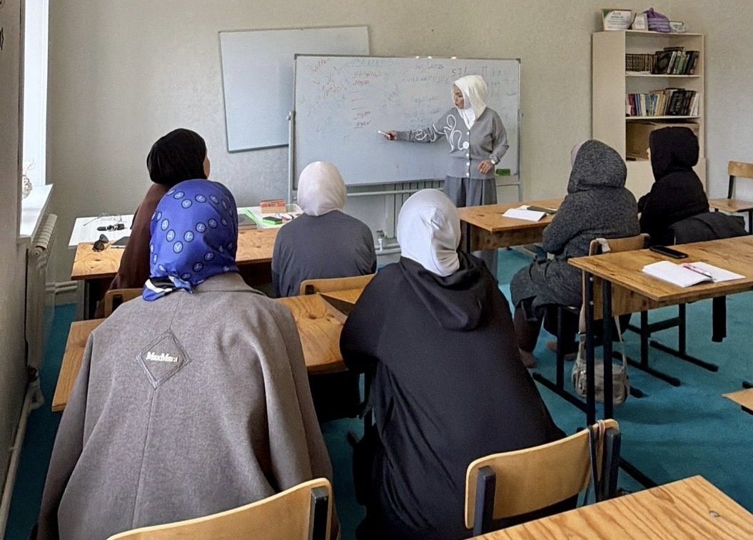 «Қазыбек би» мешітінде діни сауат ашу дәрістері өтуде