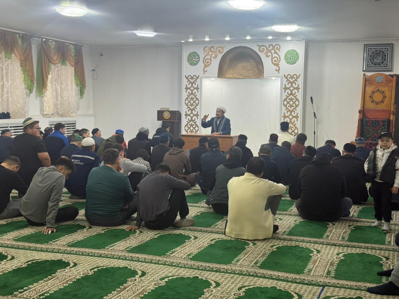 Саран қалалық мешітінде жастарға арналған семинар өтті