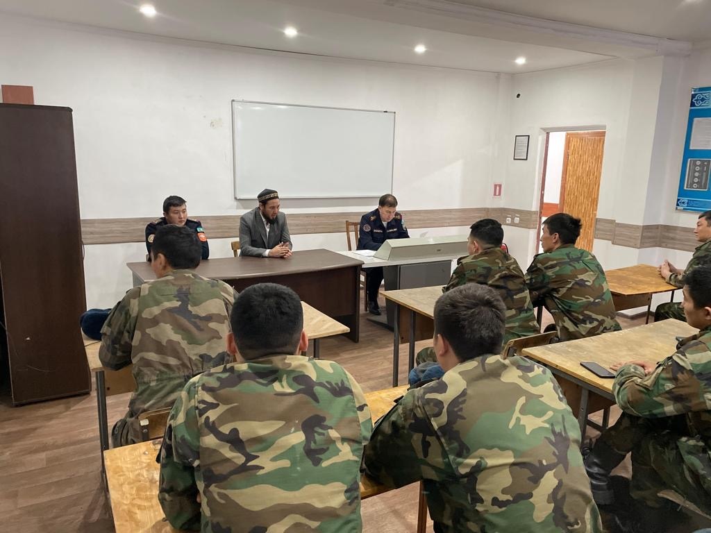 Өрт сөндірушілерге «Жастар әдебі» тақырыбында насихат айтылды