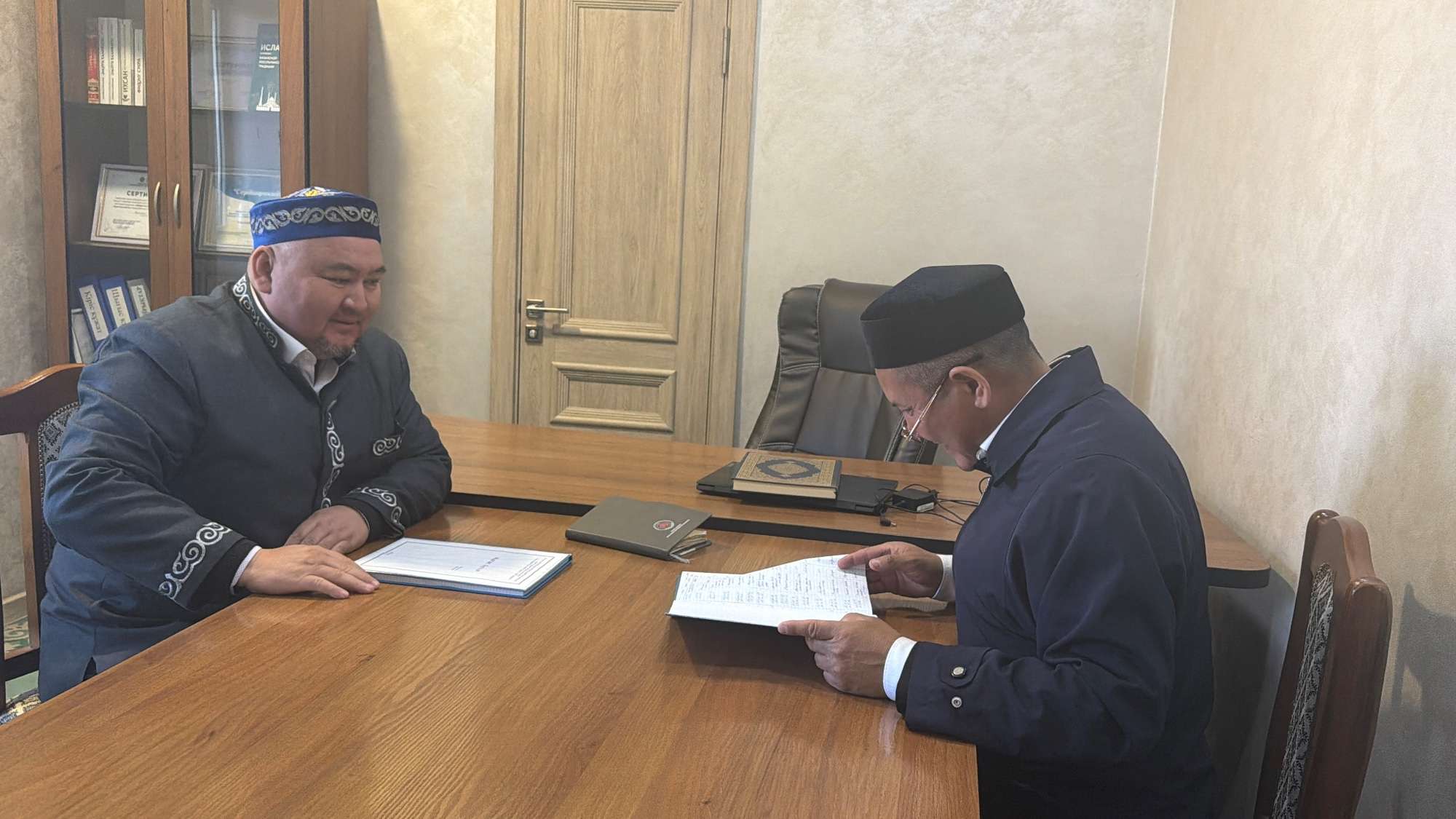 ҚАРАҒАНДЫ ҚАЛАЛЫҚ «ХАЗРЕТ АЛИ» МЕШІТІНЕ БАҚЫЛАУ-БАСҚАРУ ЖҰМЫСТАРЫ ЖҮРГІЗІЛДІ