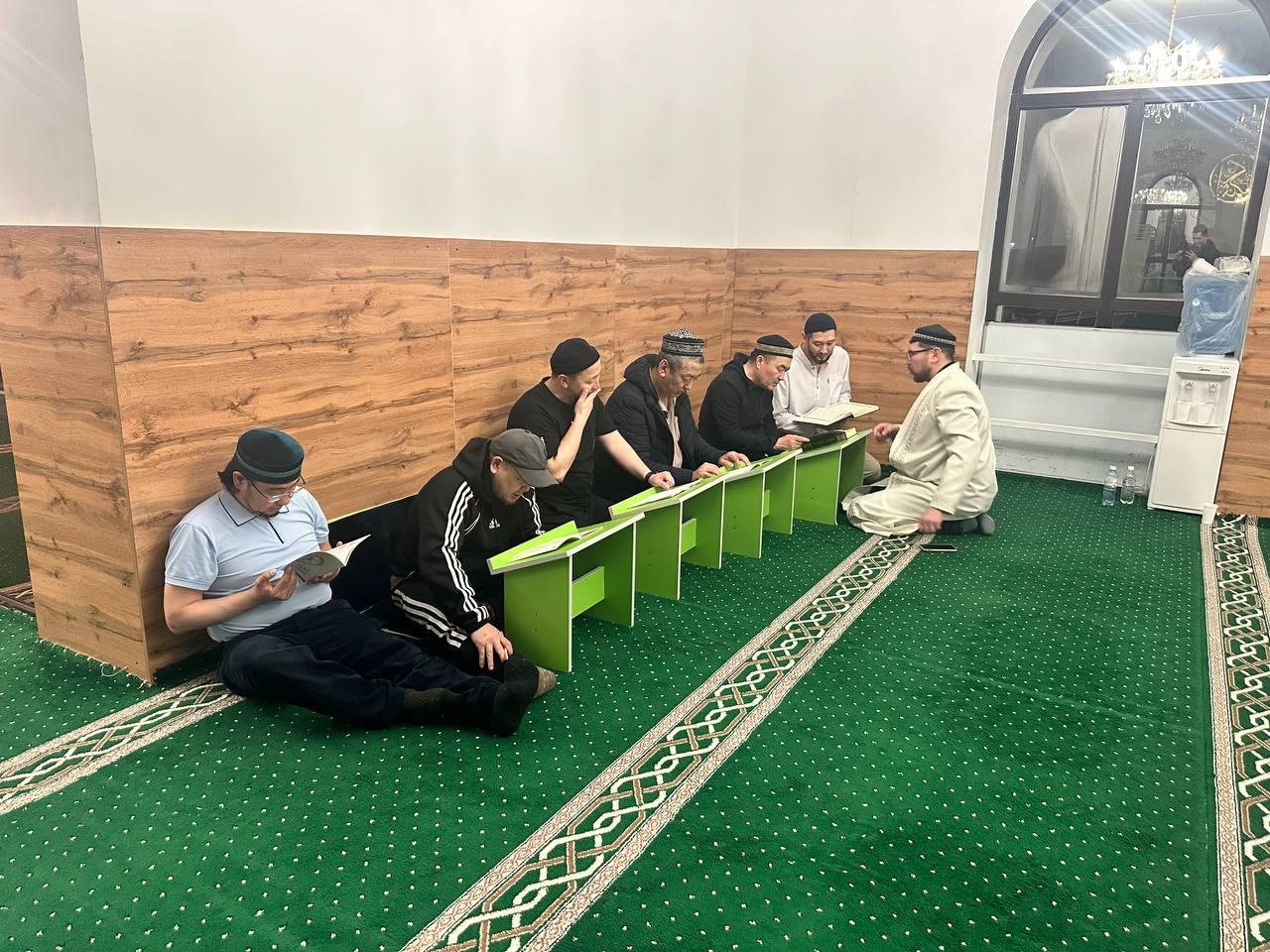 «Жастар арасында стреске төзімділік» тақырыбында насихат айтылды.