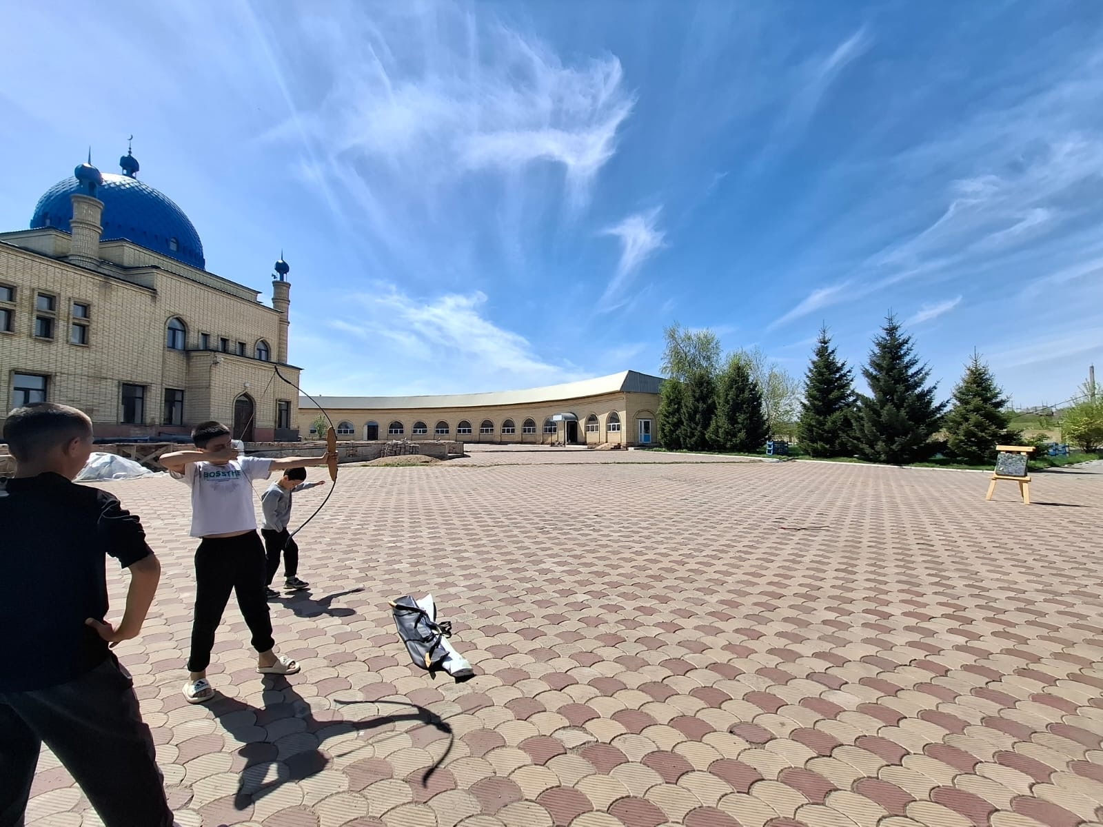 Теміртауда  шәкірттер садақ ату өнерінен дәріс алды