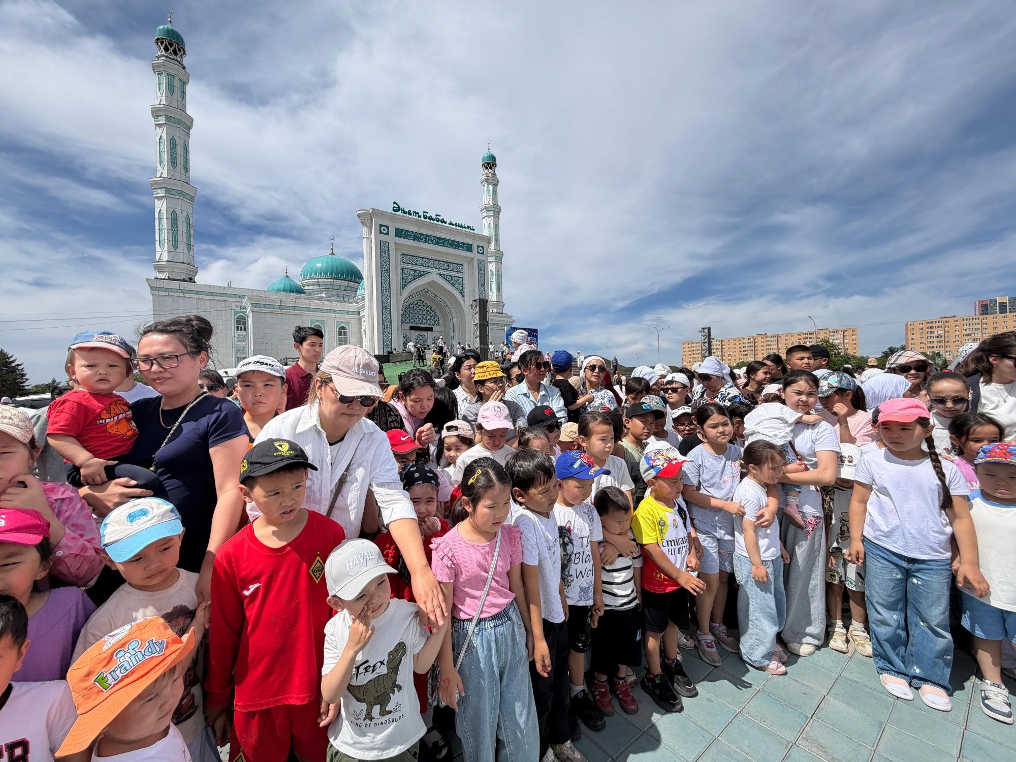 ҚАРАҒАНДЫ ОБЛЫСТЫҚ «ӘНЕТ БАБА» МЕШІТІНДЕ «QURBAN FEST – 2026» МЕРЕКЕЛІК КЕШІ ӨТТІ