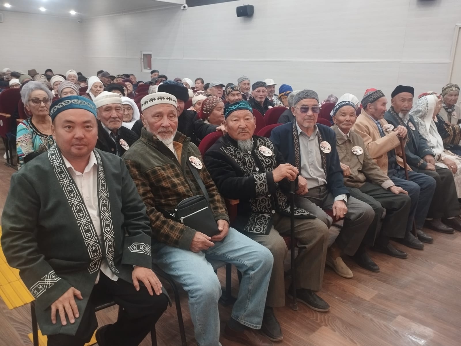 Ақадырда қарияларға құрмет көрсетілді