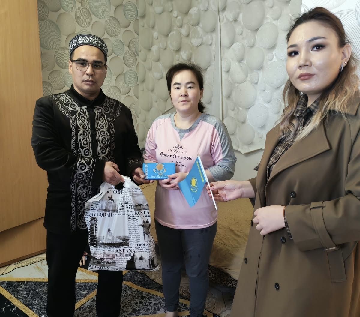 Республика күніне орай қайырымдылық шарасы өтті