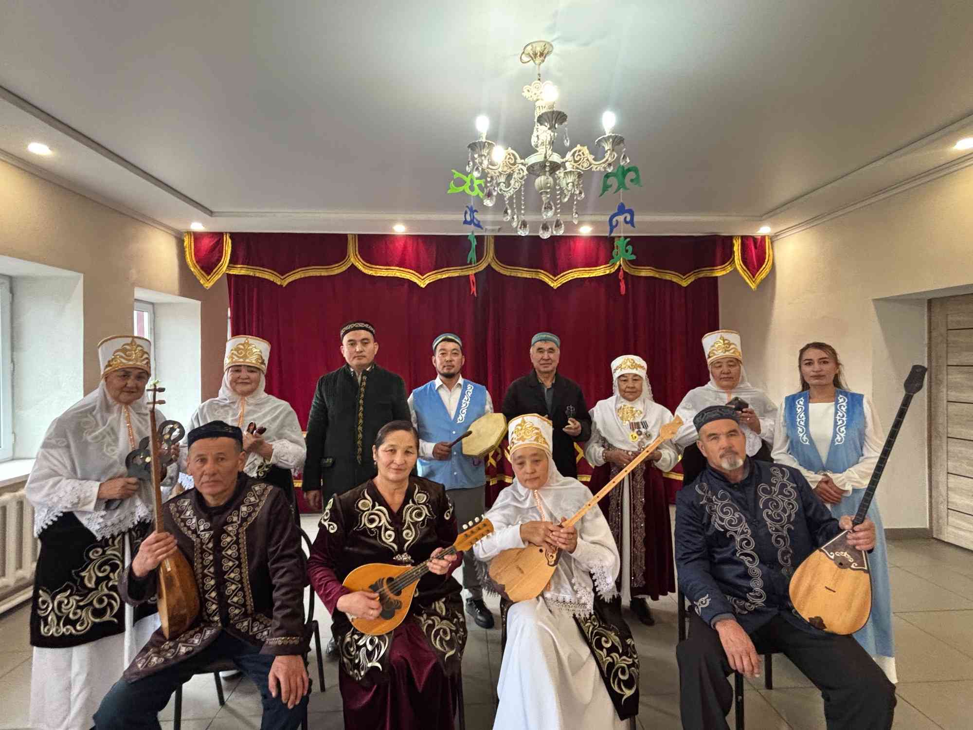 Байқадам ауылында Республика күніне орай тағылымды шара өтті