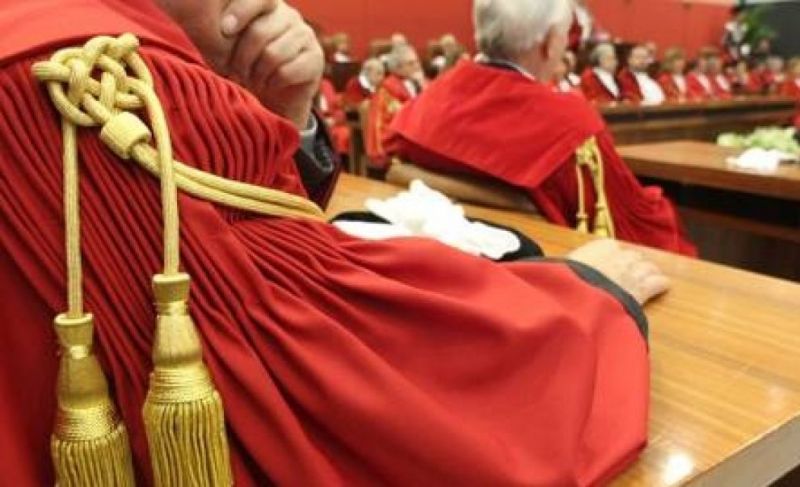 Италия соты шариғат жолына жүгінді