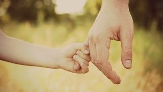 Жалғызбасты әкенің оқиғасы әлемді жылатты (видео)