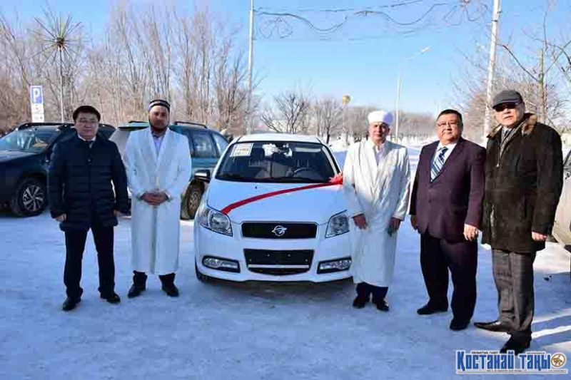 Сарыкөл мешітіне жаңа көлік сыйлады.
