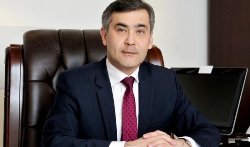 ДІН ІСТЕРІ ЖӘНЕ АЗАМАТТЫҚ ҚОҒАМ МИНИСТРІ НҰРЛАН БАЙҰЗАҚҰЛЫ ЕРМЕКБАЕВ МЫРЗА БАС МҮФТИГЕ СӘТТІЛІК ТІЛЕДІ